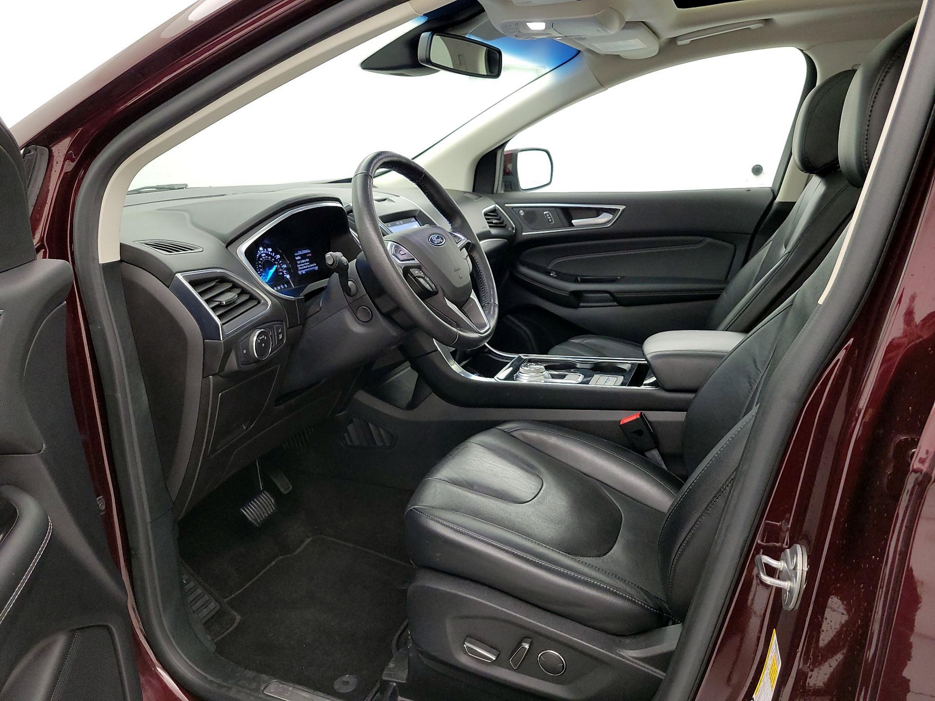 Thumbnail: 2019 Ford Edge - 11
