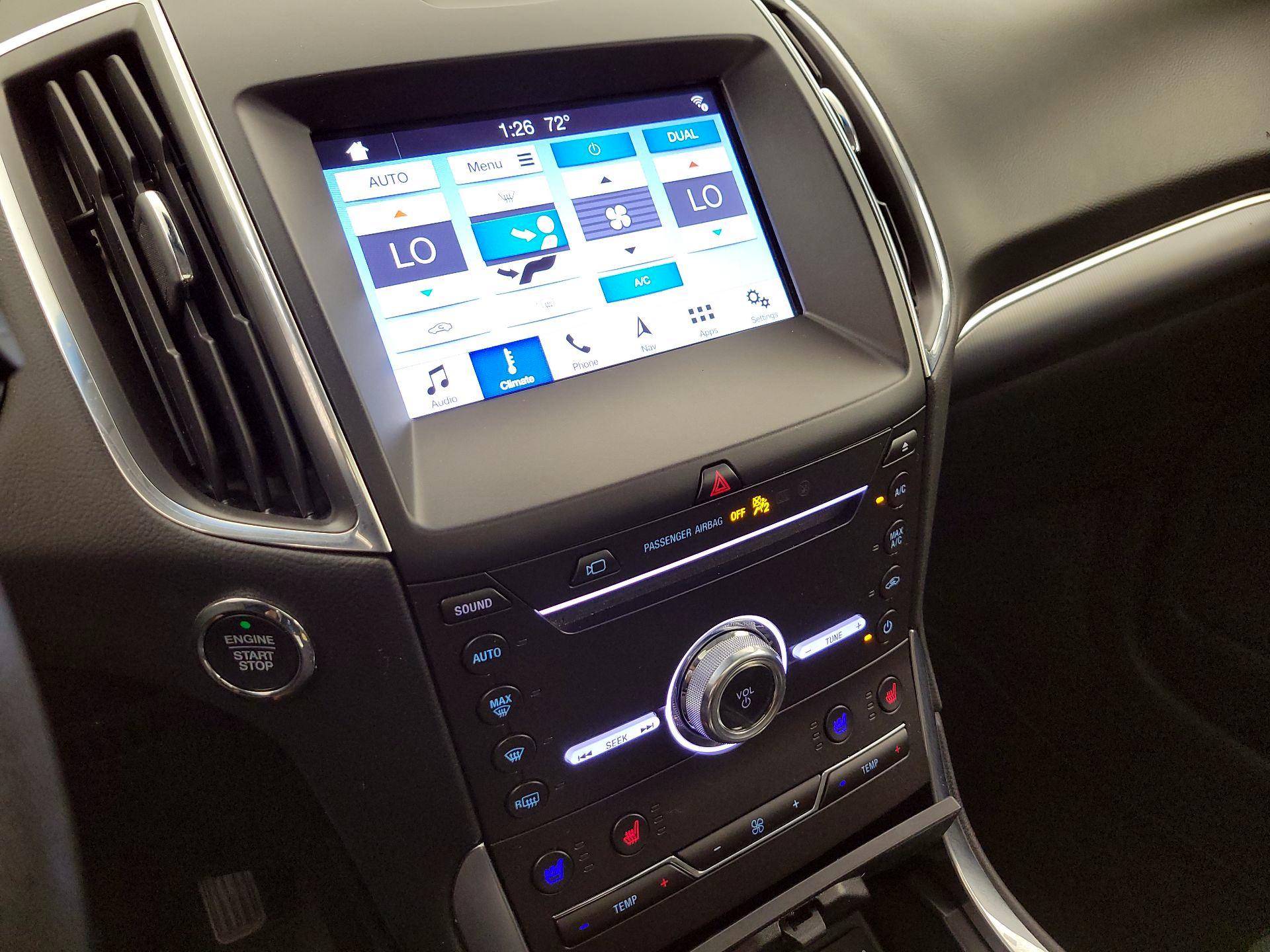 Thumbnail: 2019 Ford Edge - 17