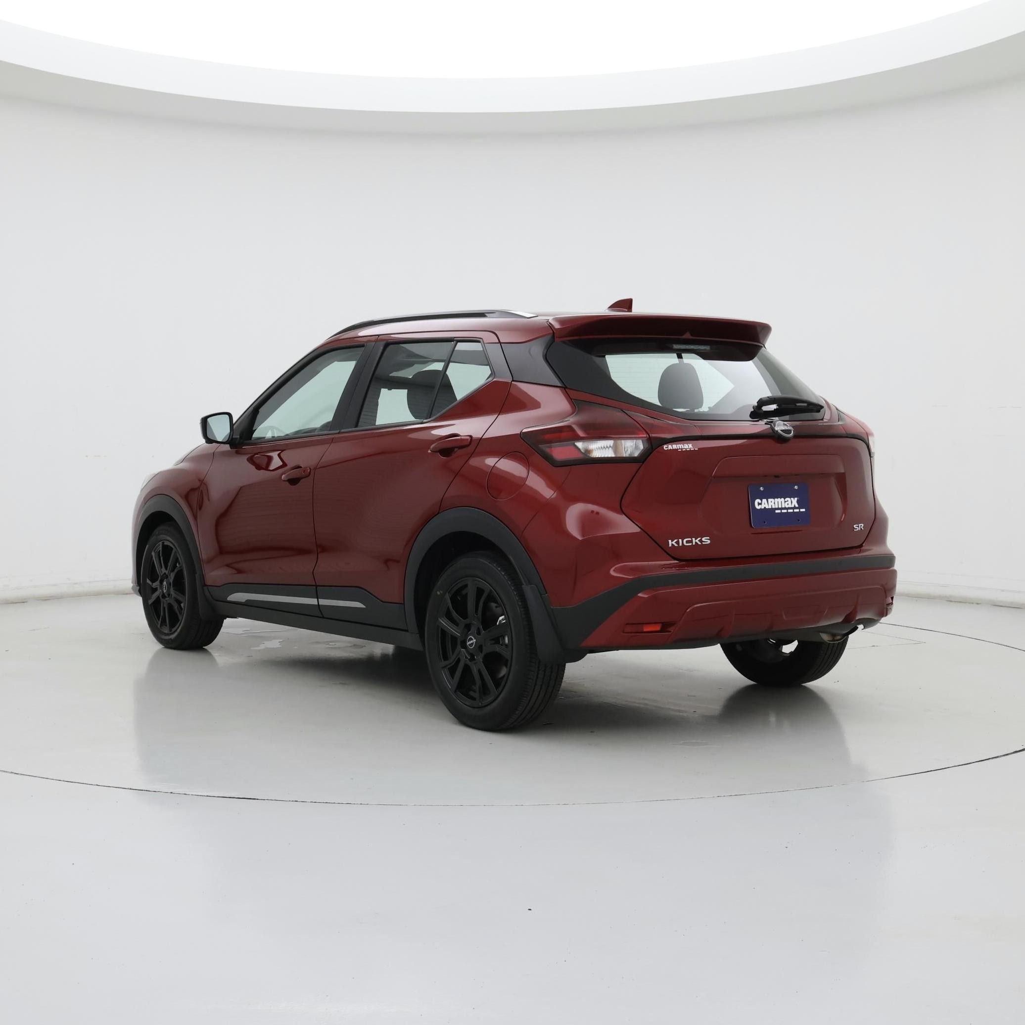 Thumbnail: 2024 Nissan Kicks - 2