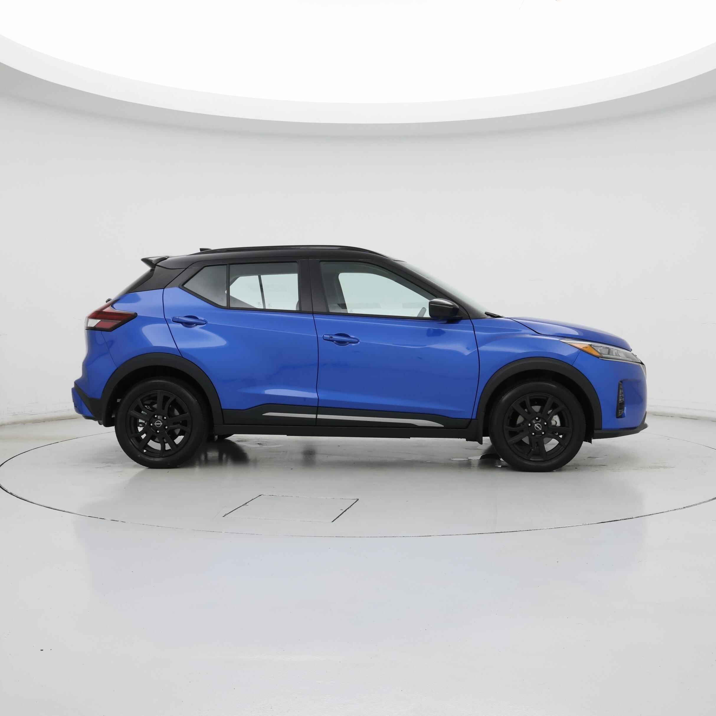 Thumbnail: 2024 Nissan Kicks - 7