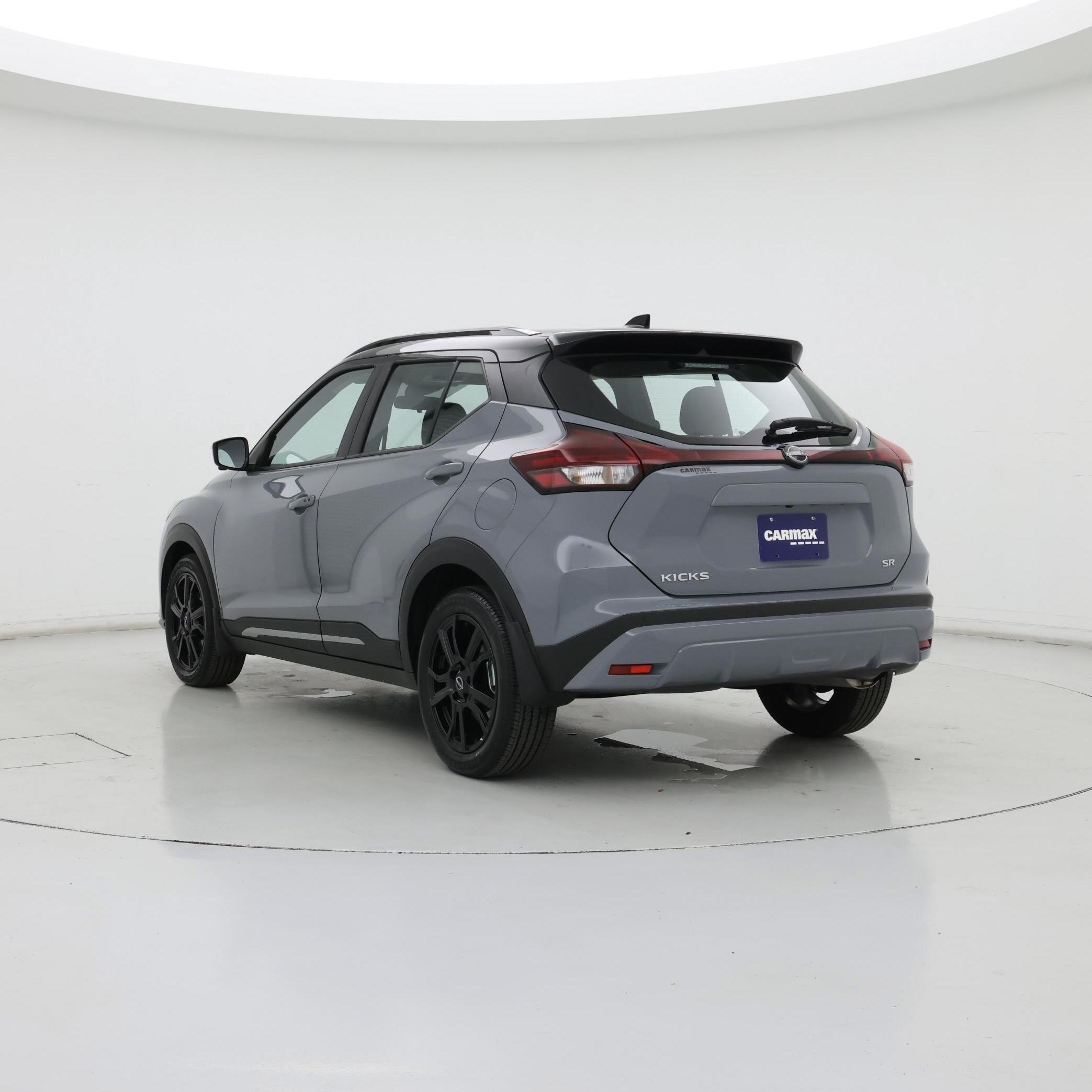 Thumbnail: 2024 Nissan Kicks - 2