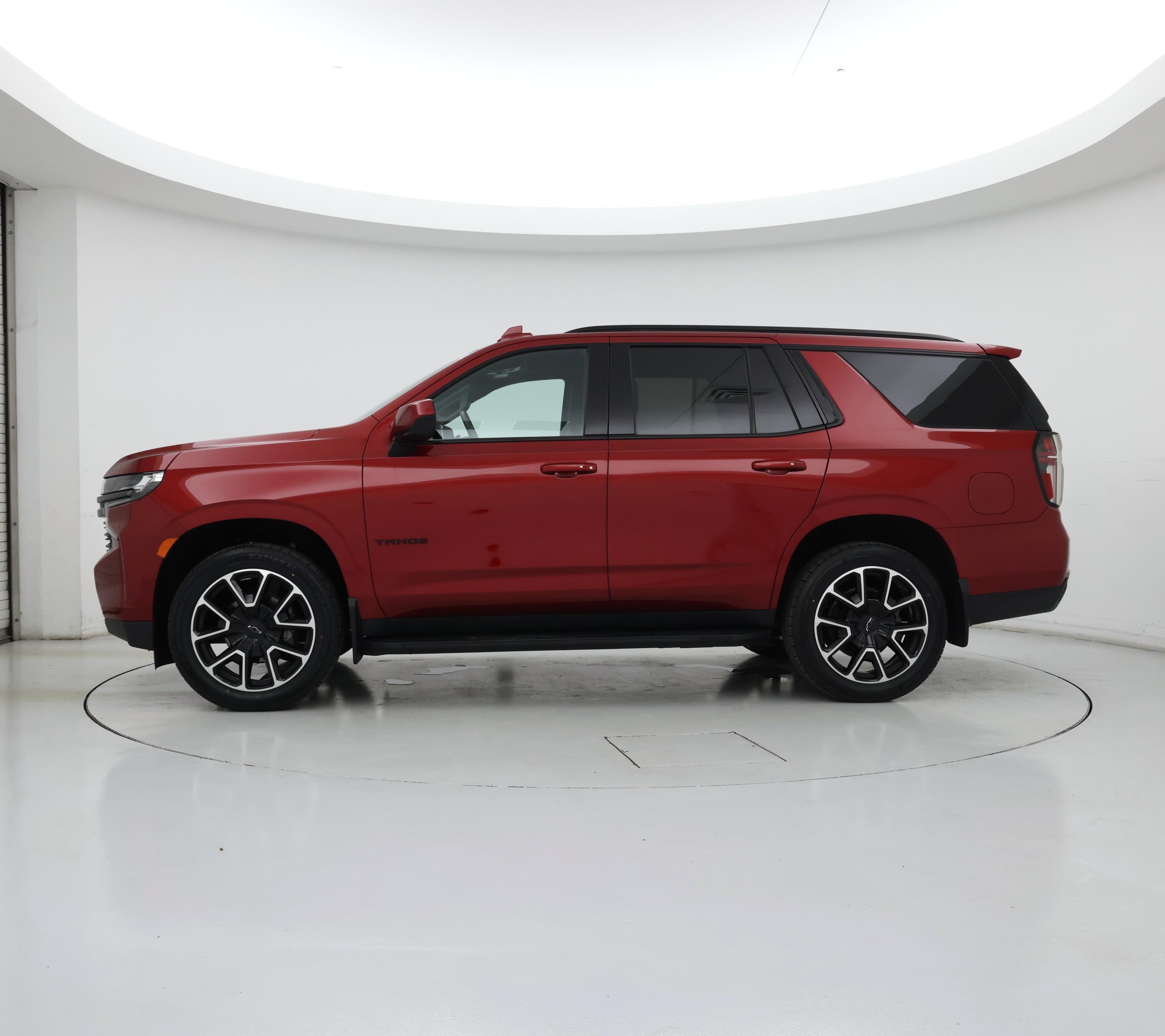 Thumbnail: 2021 Chevrolet Tahoe - 3