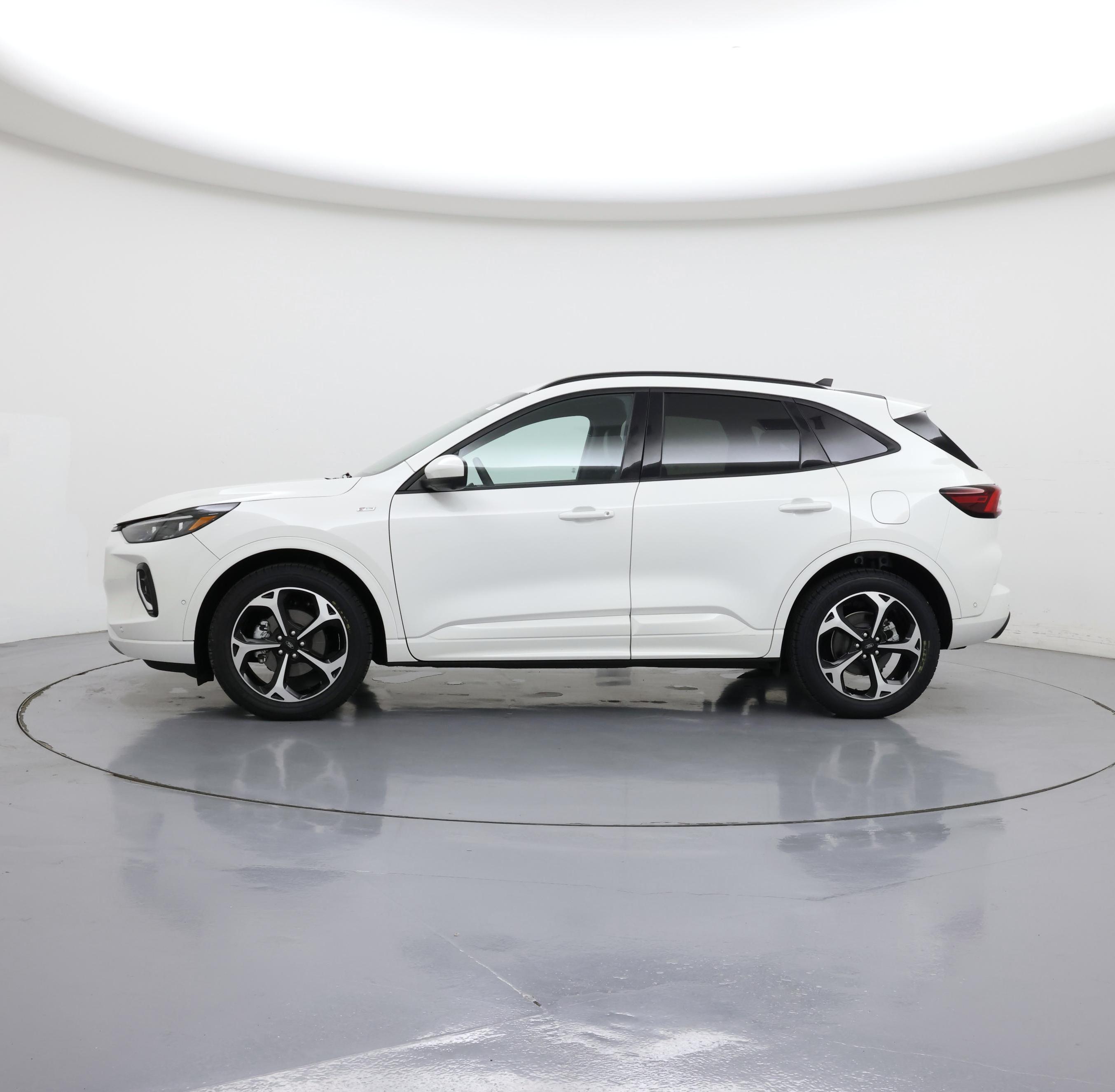 Thumbnail: 2023 Ford Escape - 3