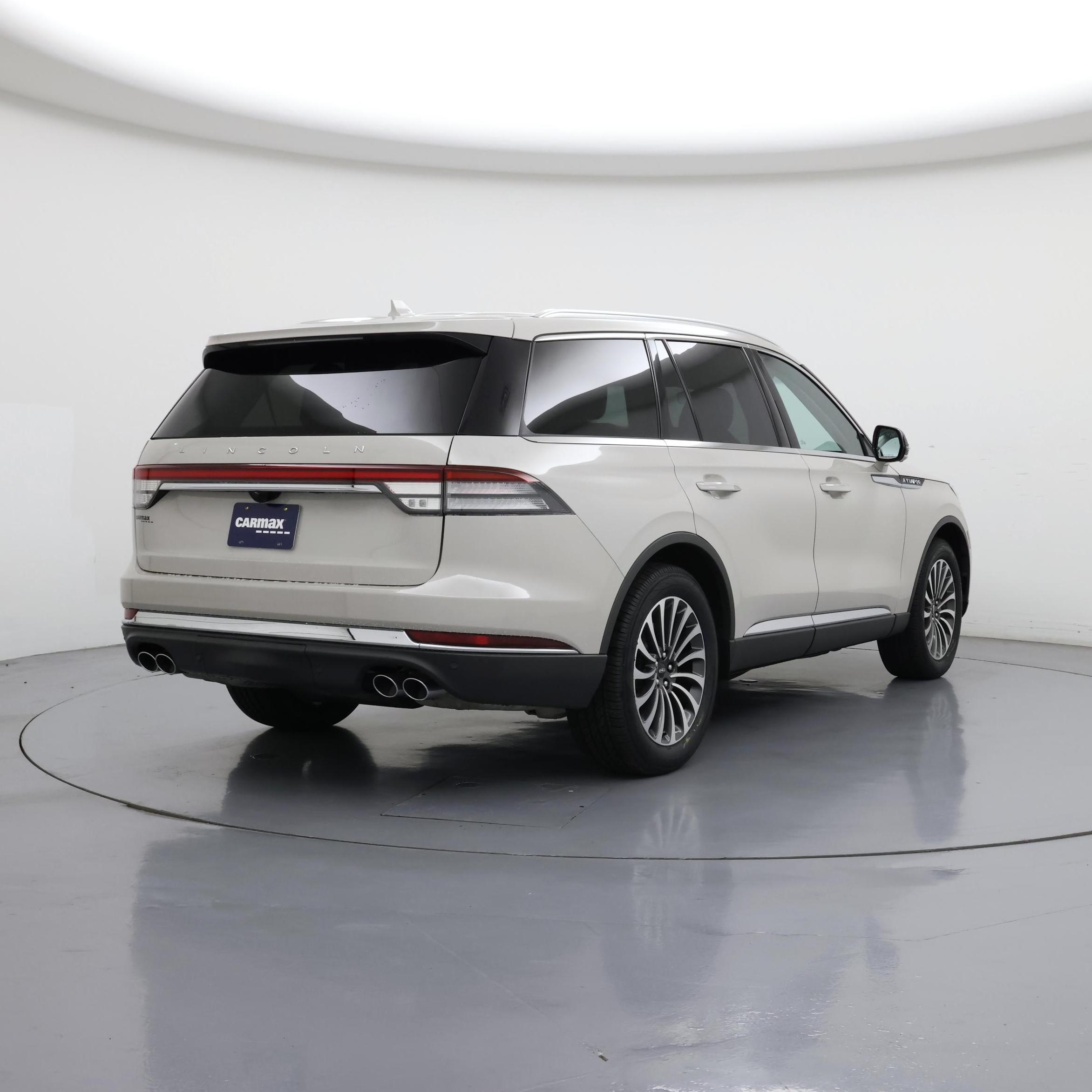Thumbnail: 2020 Lincoln Aviator - 8