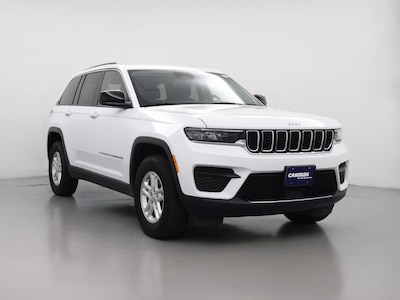 White 2022 Jeep Grand Cherokee Laredo