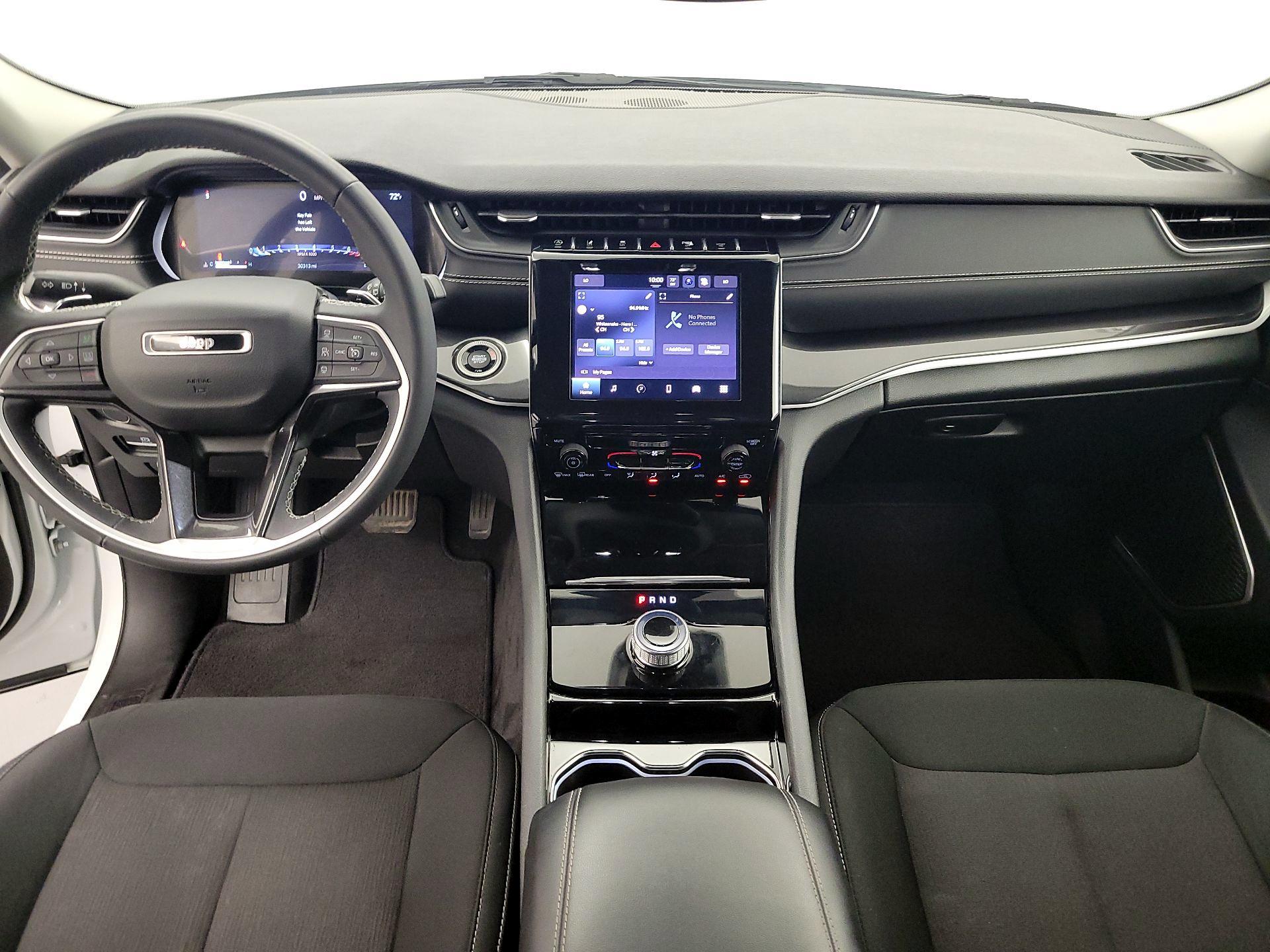 Thumbnail: 2022 Jeep Grand Cherokee - 9