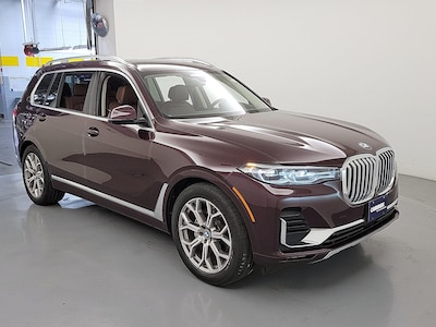 Red 2022 BMW X7 xDrive40i