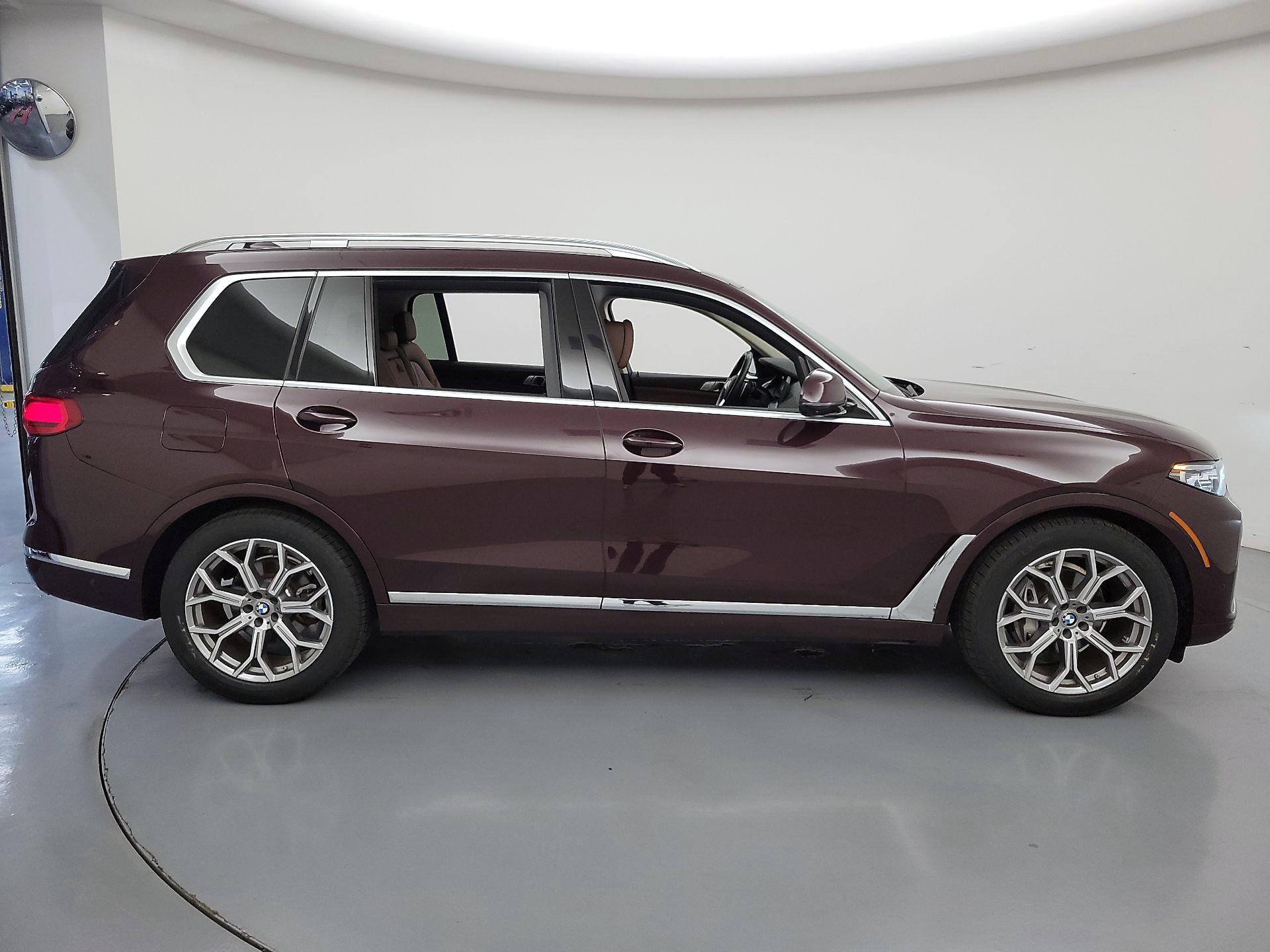 Thumbnail: 2022 BMW X7 - 4