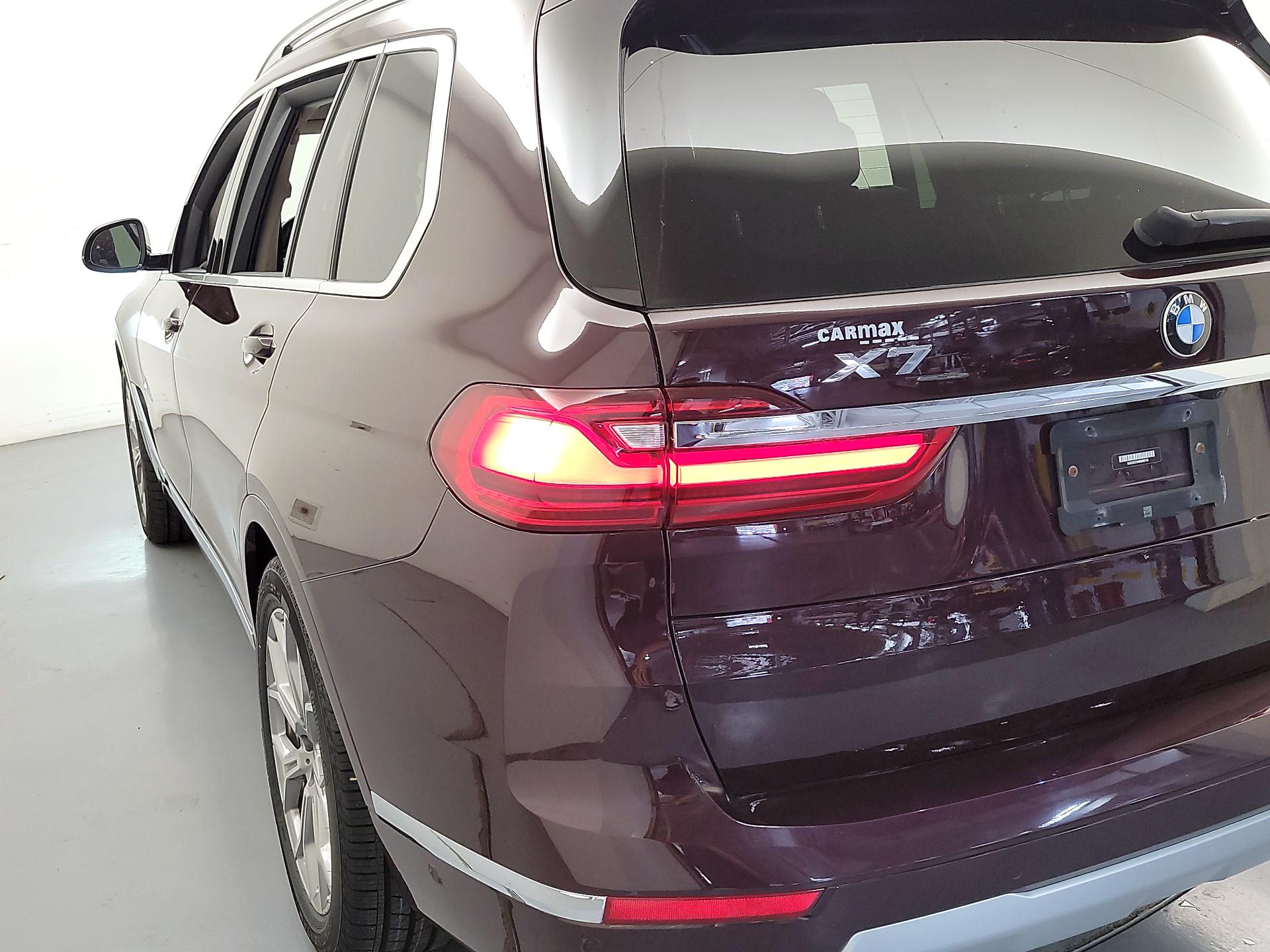 Thumbnail: 2022 BMW X7 - 7