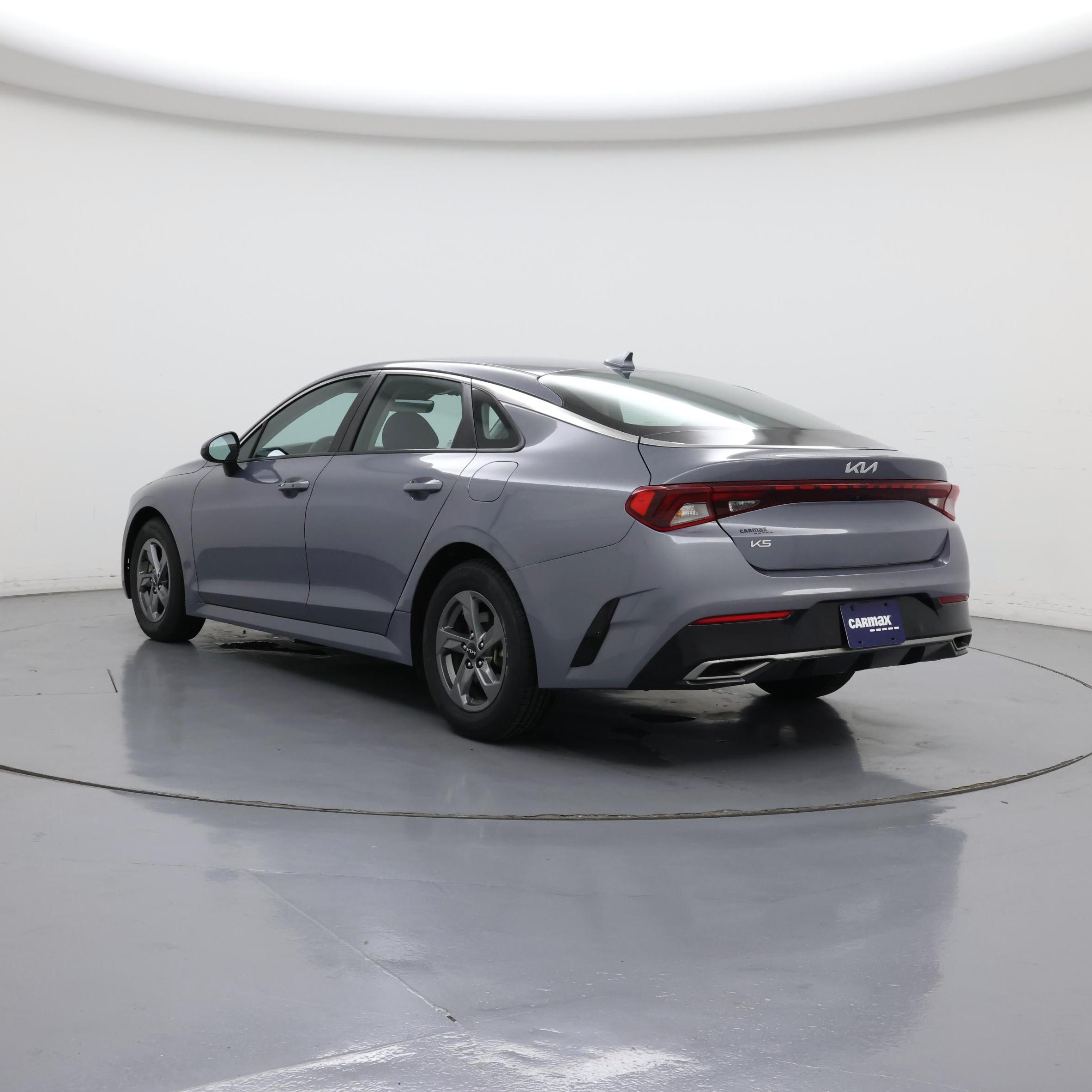 Thumbnail: 2023 Kia K5 - 2
