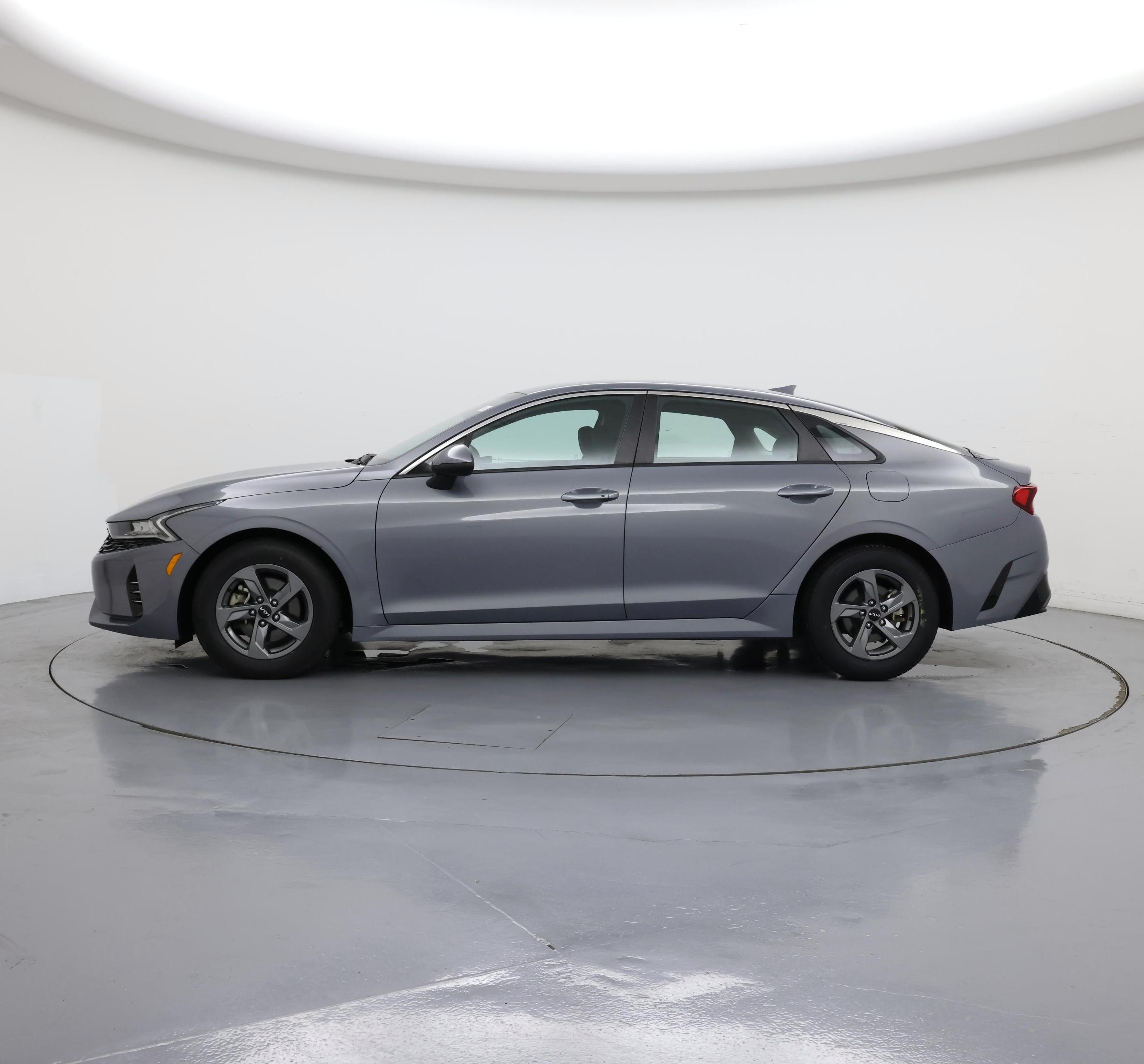 Thumbnail: 2023 Kia K5 - 3