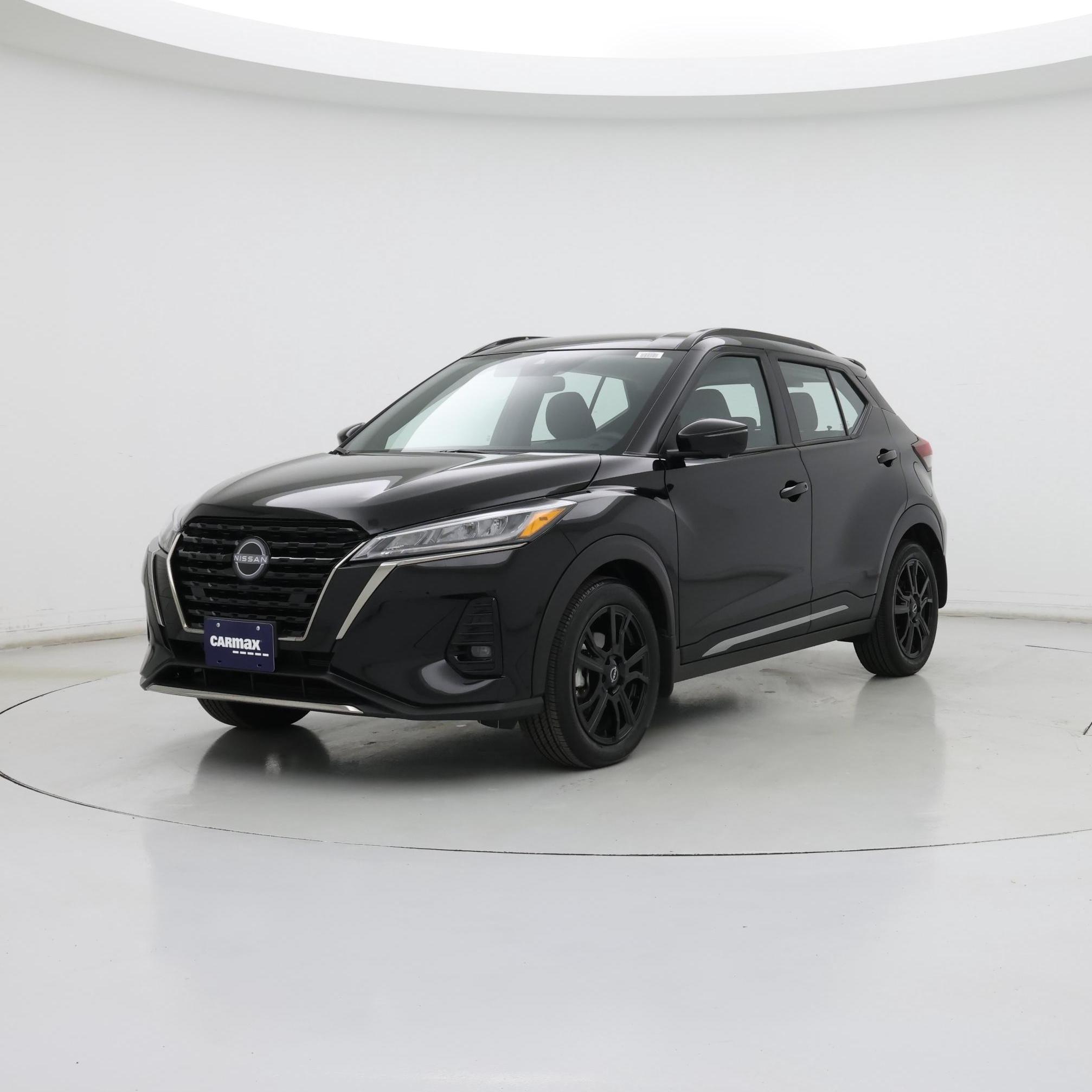 Thumbnail: 2024 Nissan Kicks - 4