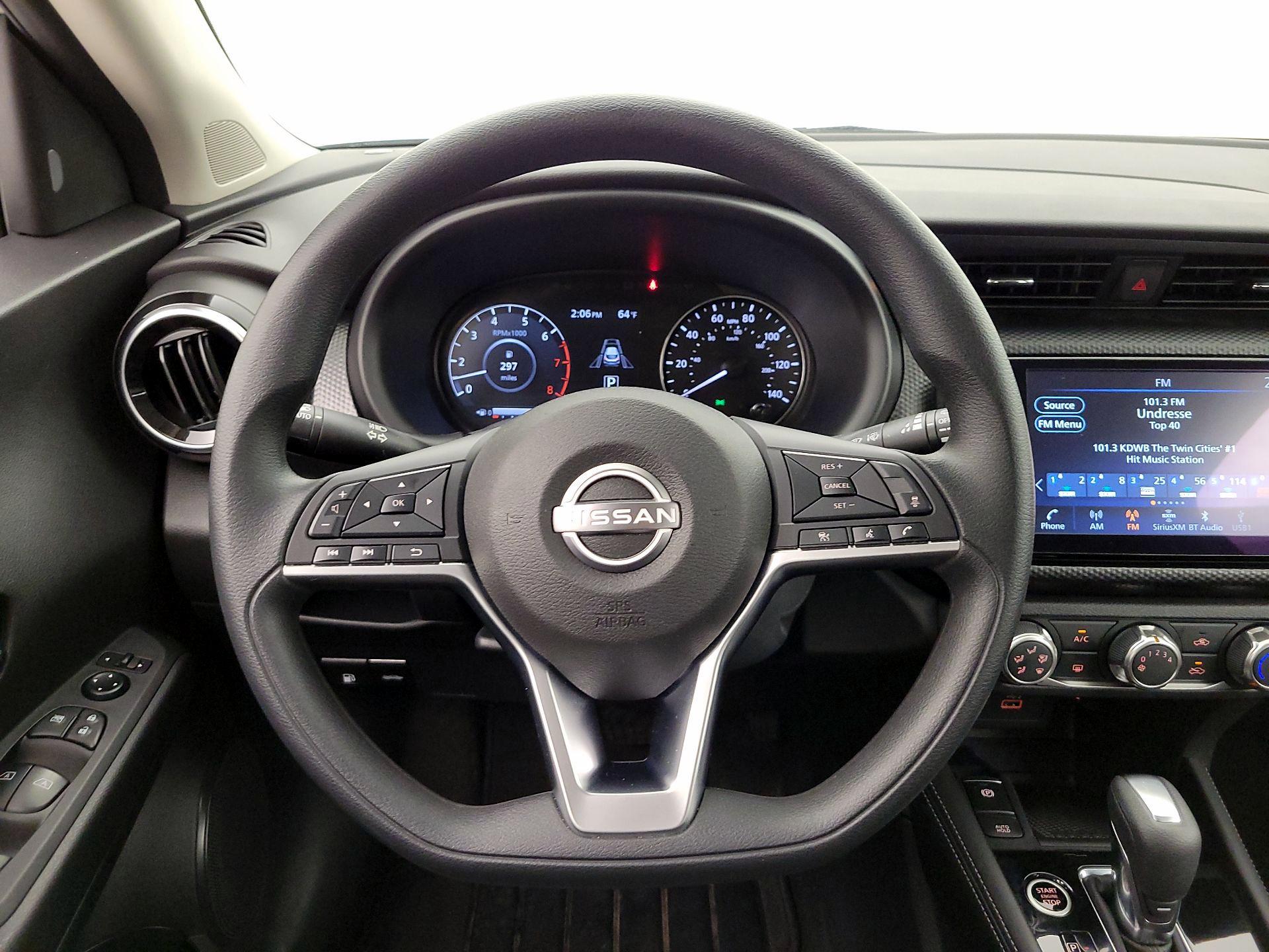 Thumbnail: 2024 Nissan Kicks - 10