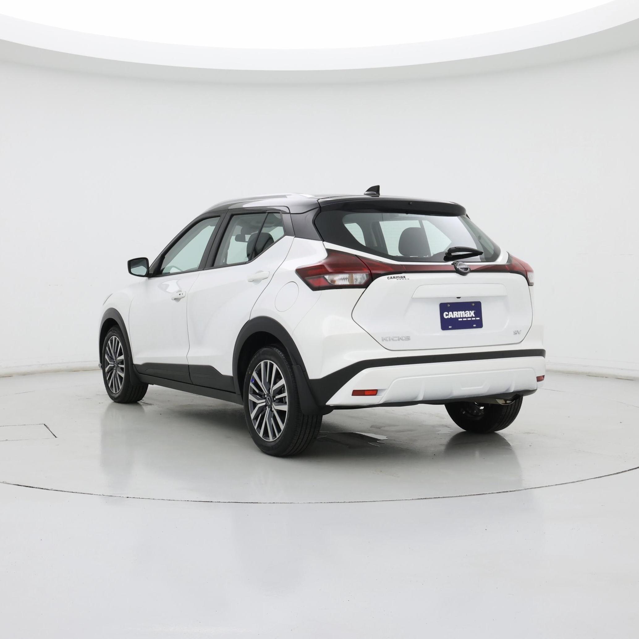 Thumbnail: 2024 Nissan Kicks - 2