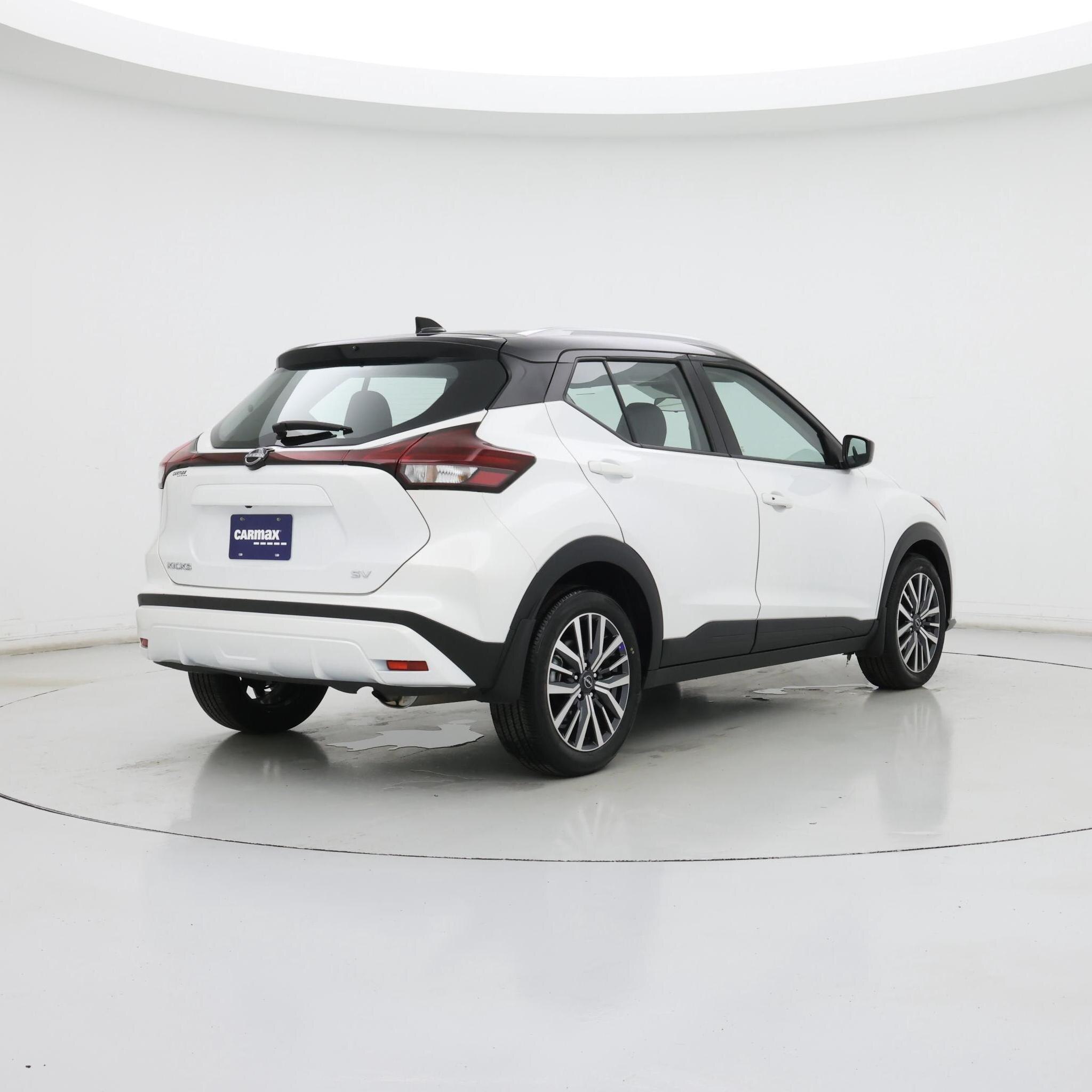 Thumbnail: 2024 Nissan Kicks - 8