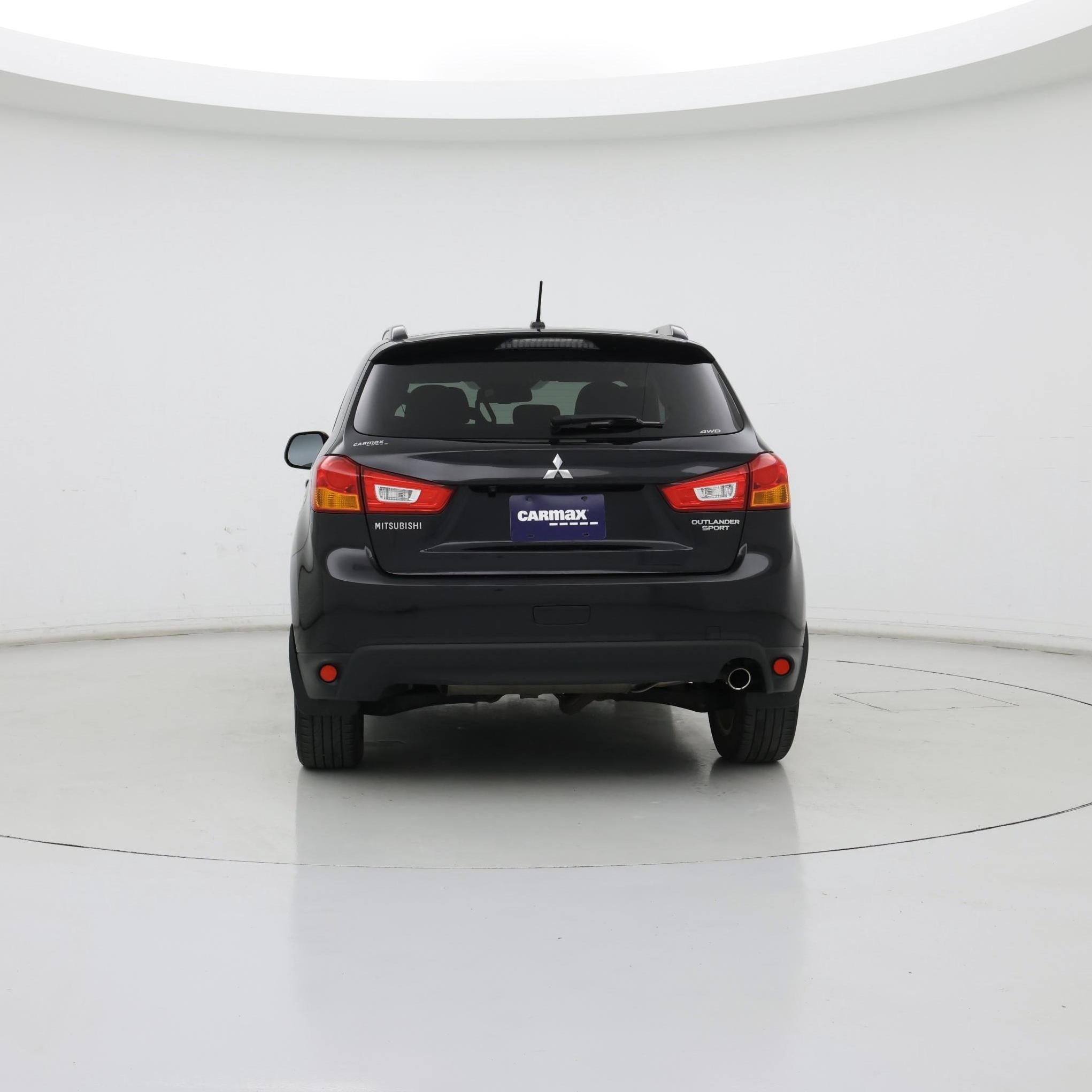 Thumbnail: 2014 Mitsubishi Outlander Sport - 6
