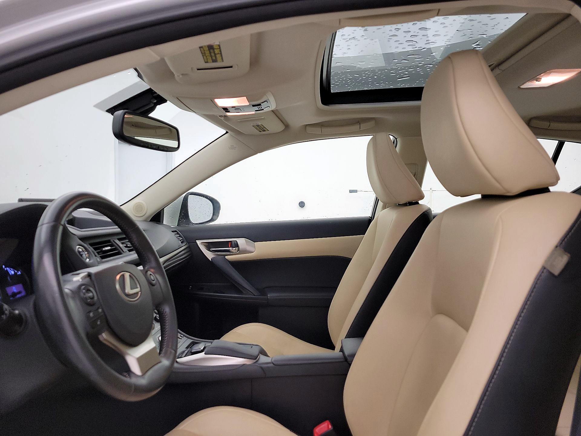 Thumbnail: 2014 Lexus CT - 20