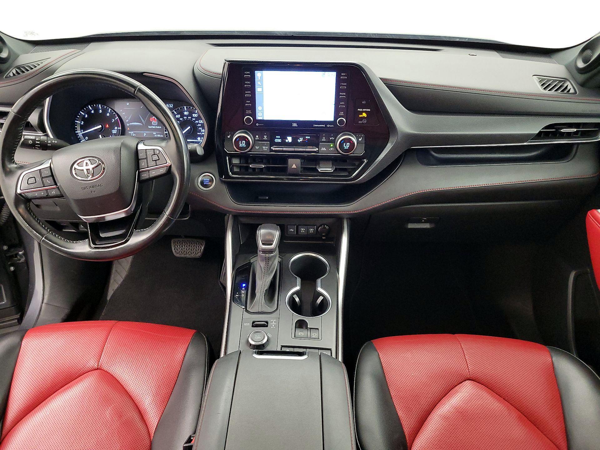 Thumbnail: 2021 Toyota Highlander - 9