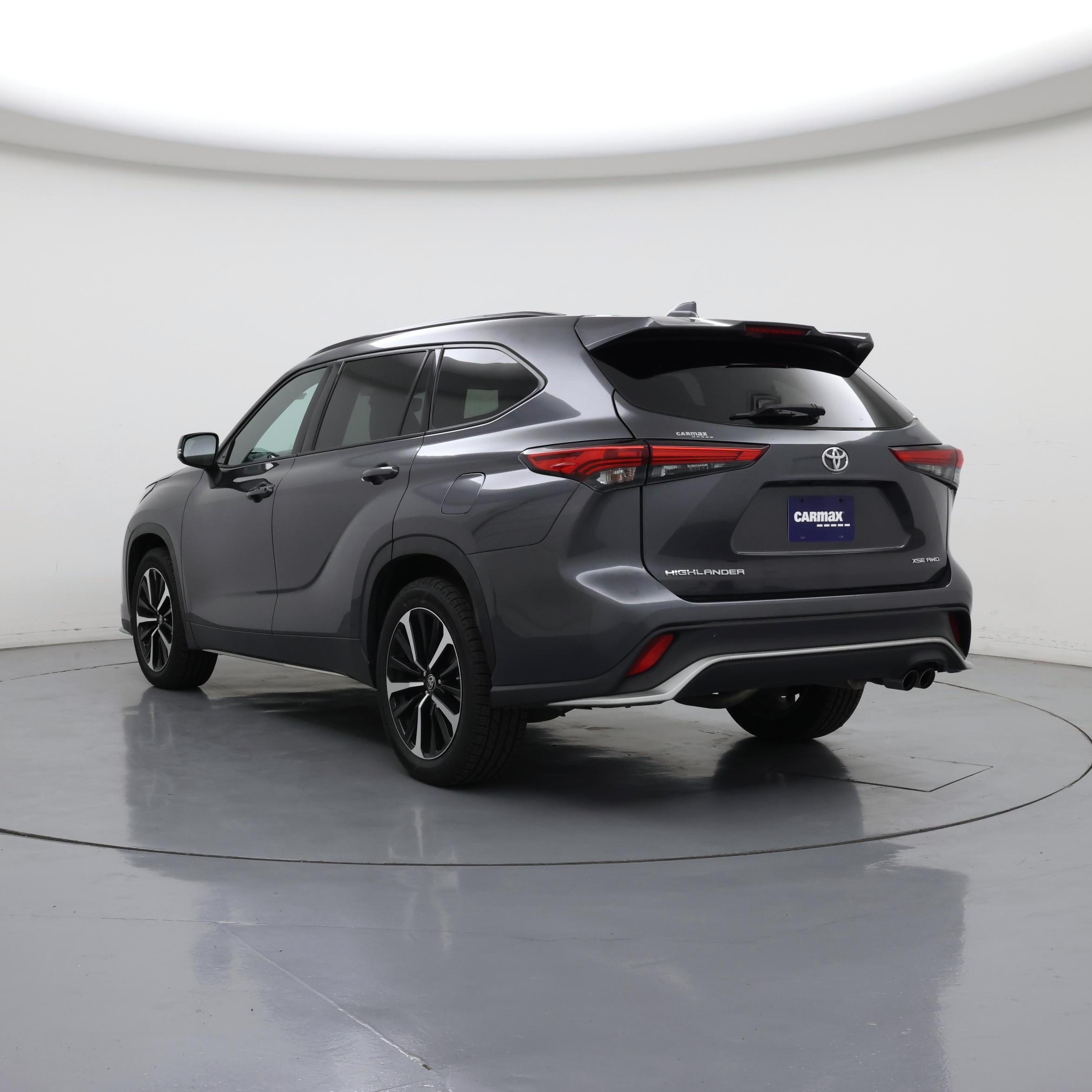 Thumbnail: 2021 Toyota Highlander - 2