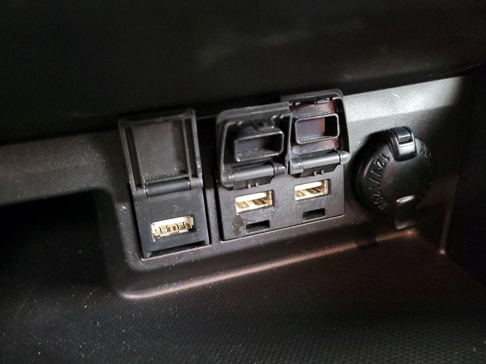 Thumbnail: 2021 Toyota Highlander - 19