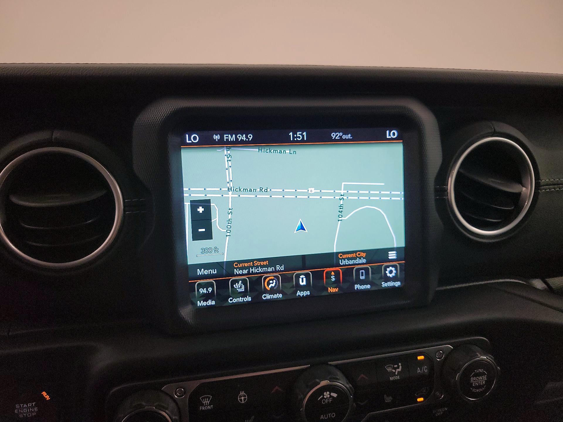 Thumbnail: 2020 Jeep Gladiator - 14