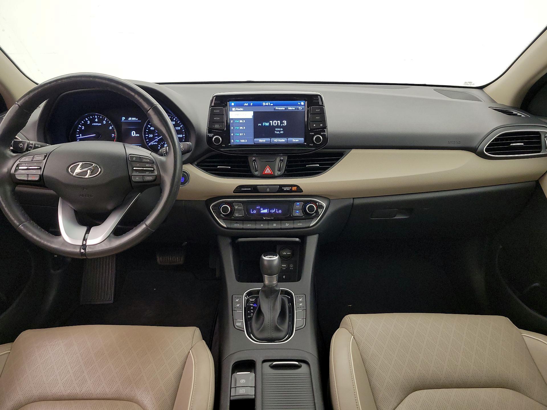 Thumbnail: 2018 Hyundai Elantra - 9