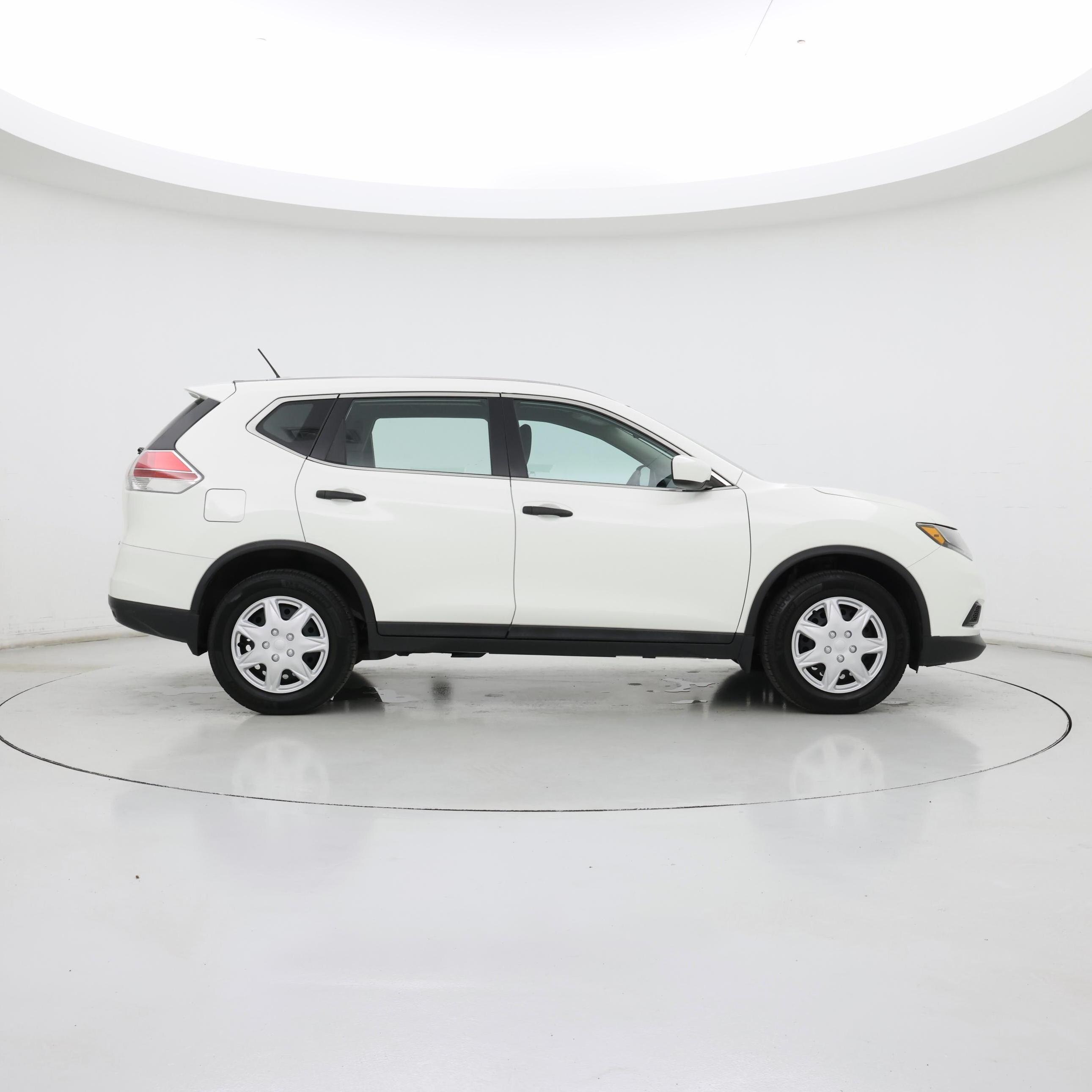 Thumbnail: 2016 Nissan Rogue - 7