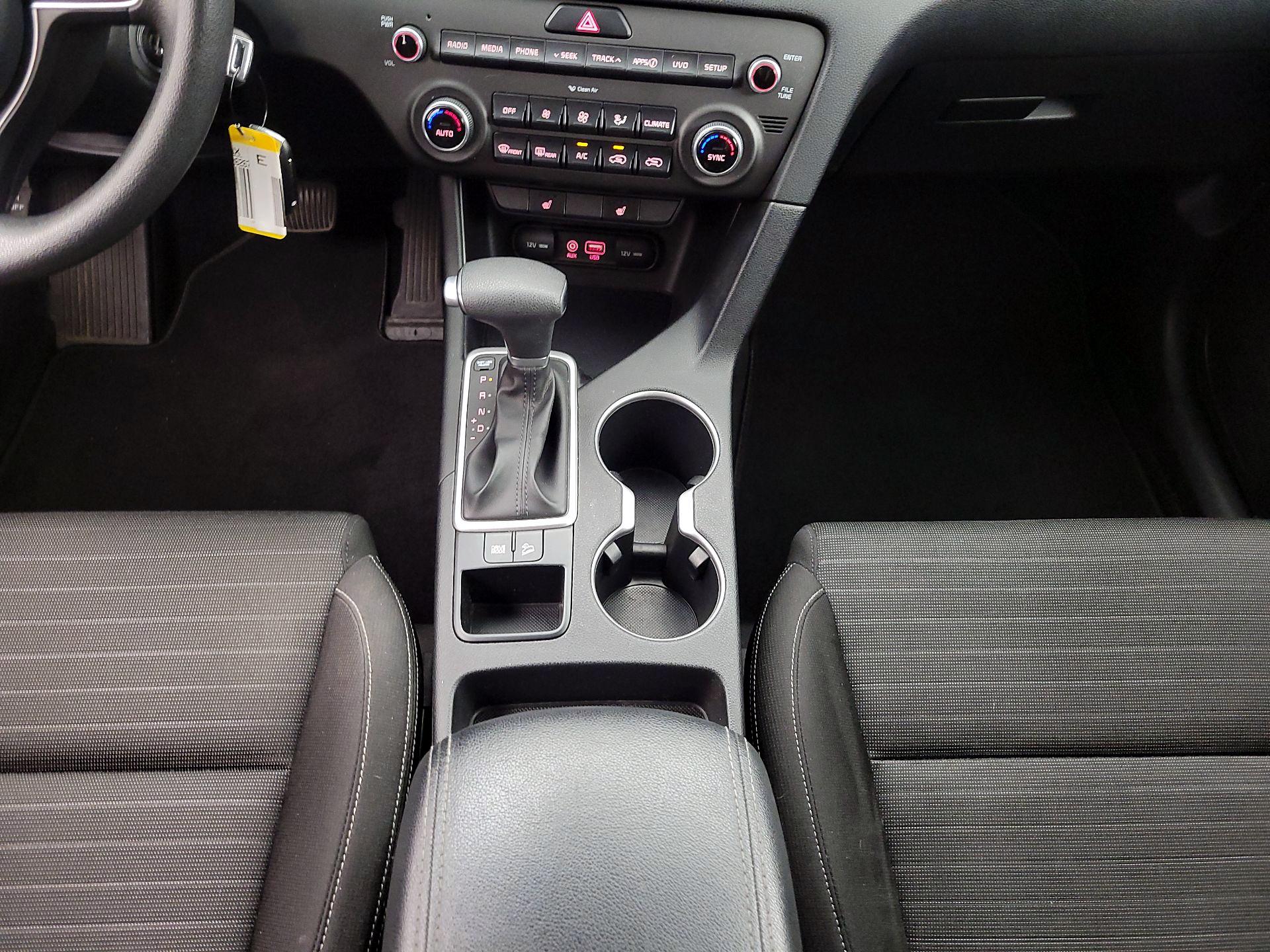 Thumbnail: 2017 Kia Sportage - 17