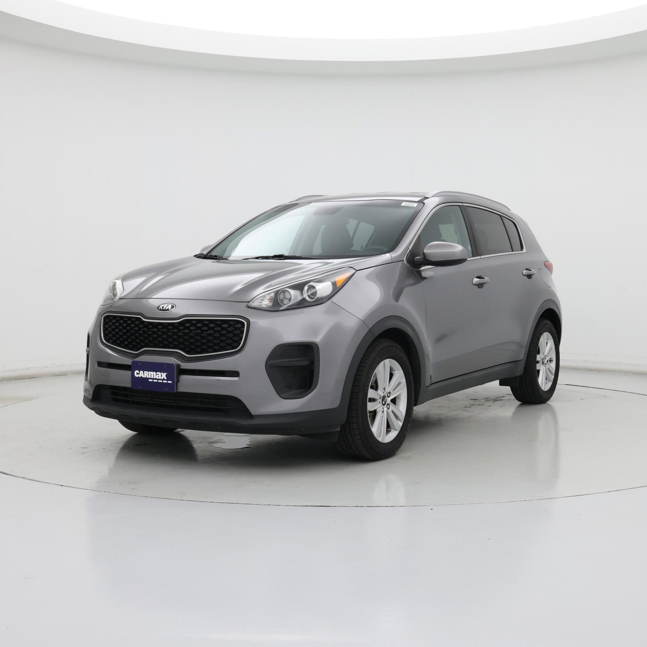 Thumbnail: 2017 Kia Sportage - 4