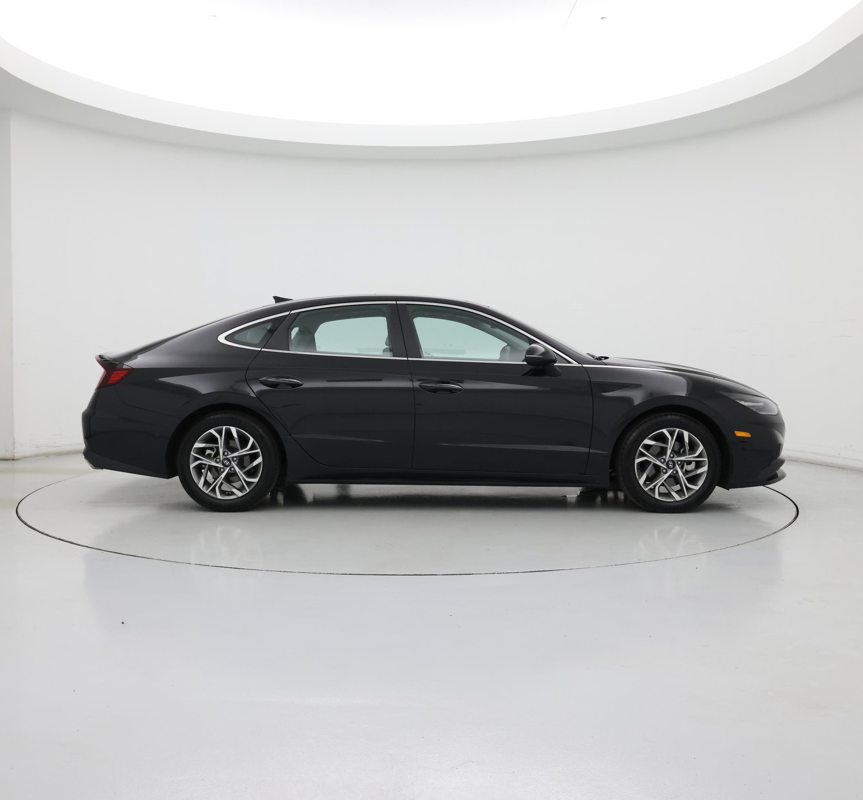 Thumbnail: 2023 Hyundai Sonata - 7