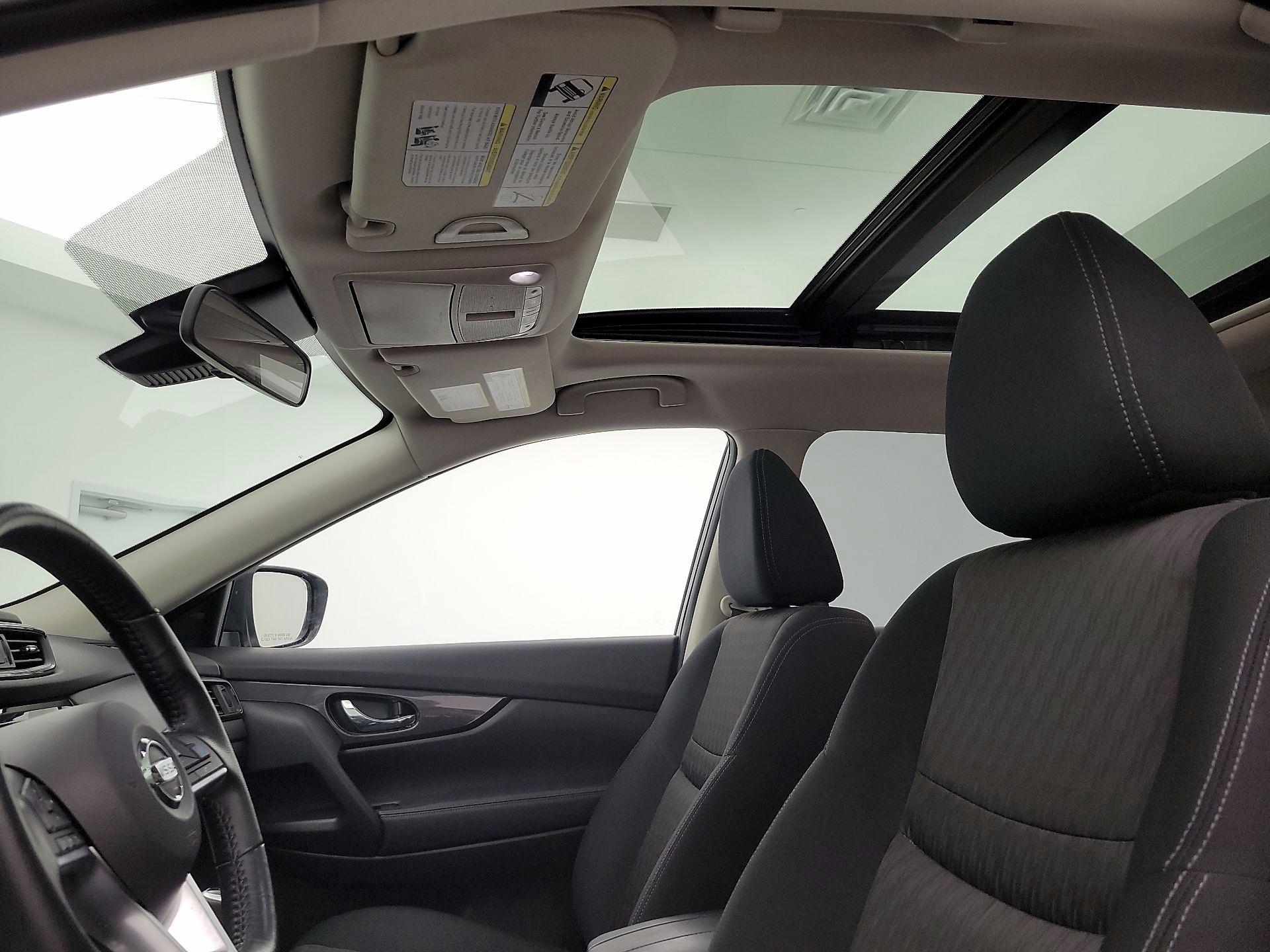 Thumbnail: 2020 Nissan Rogue - 20