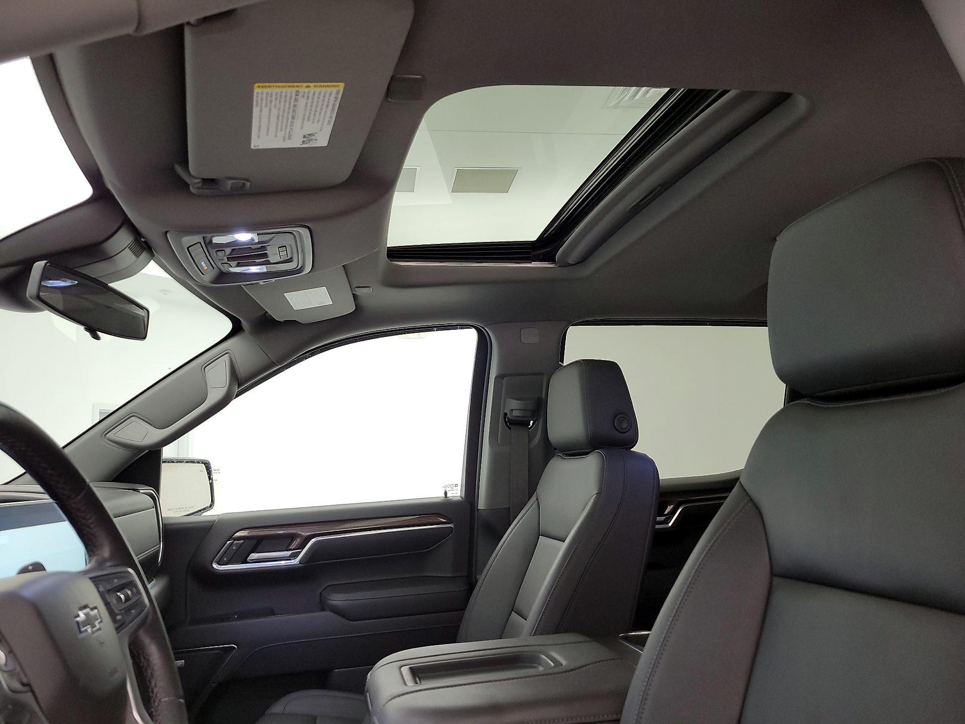 Thumbnail: 2022 Chevrolet Silverado 1500 - 20