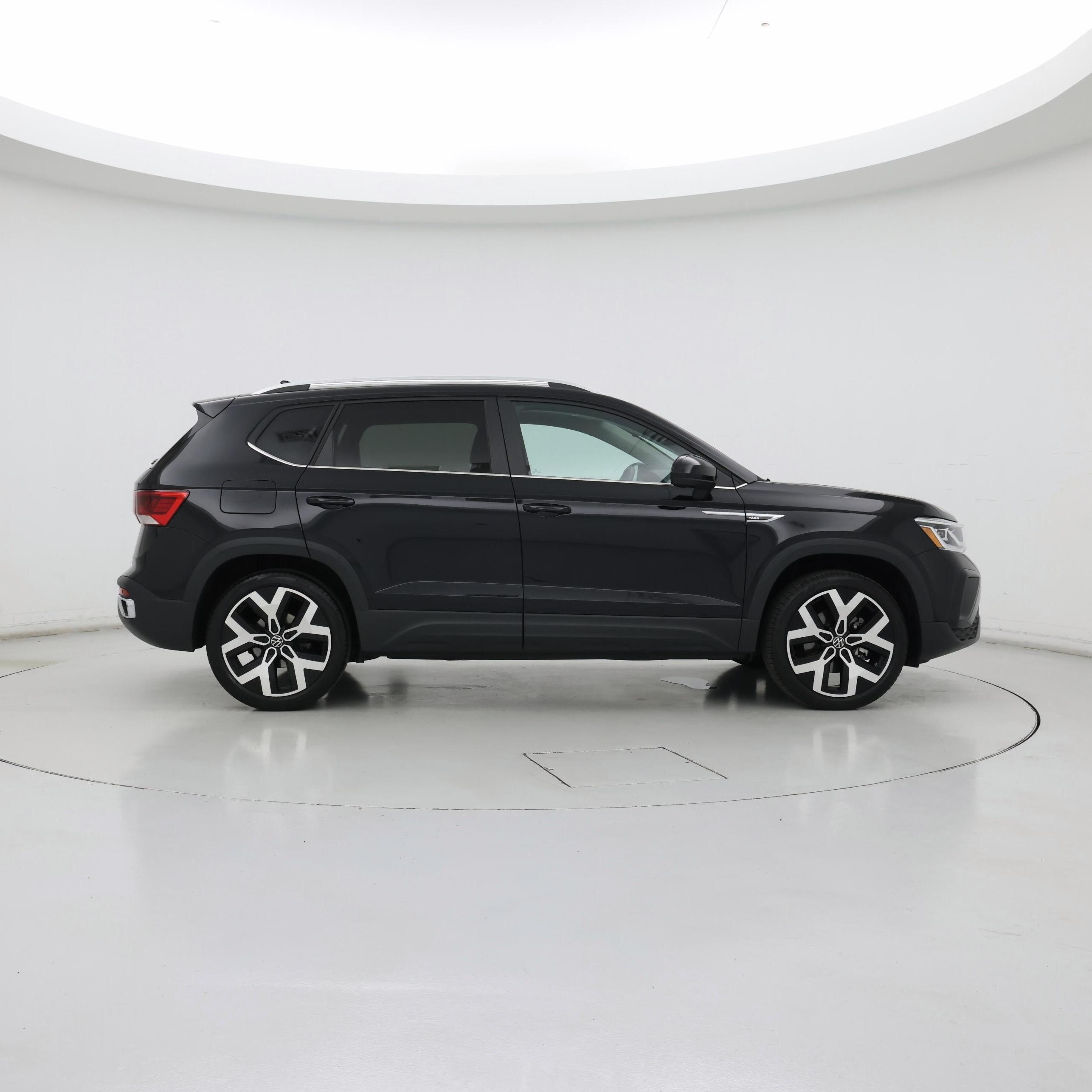 Thumbnail: 2022 Volkswagen Taos - 7