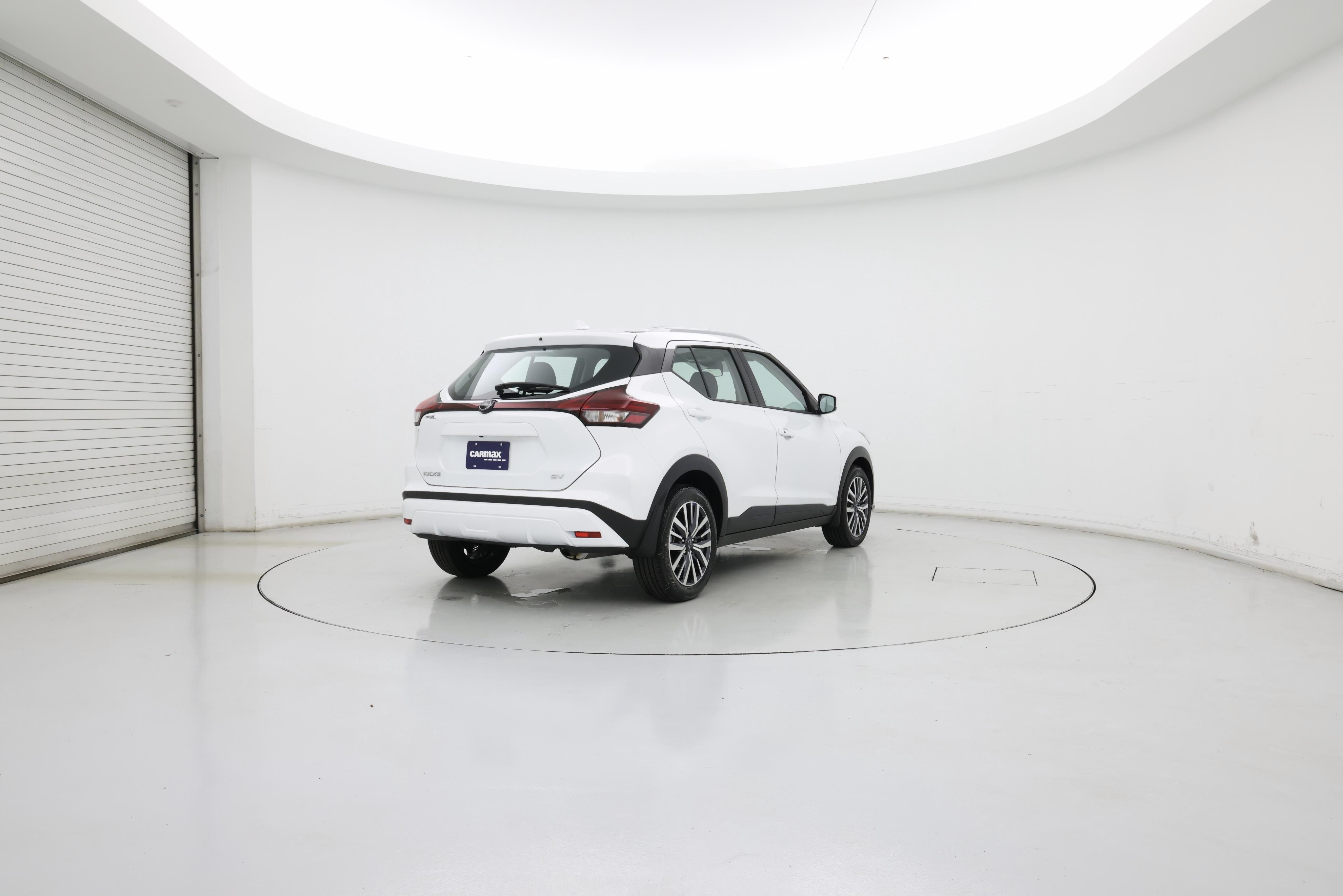 Thumbnail: 2024 Nissan Kicks - 8