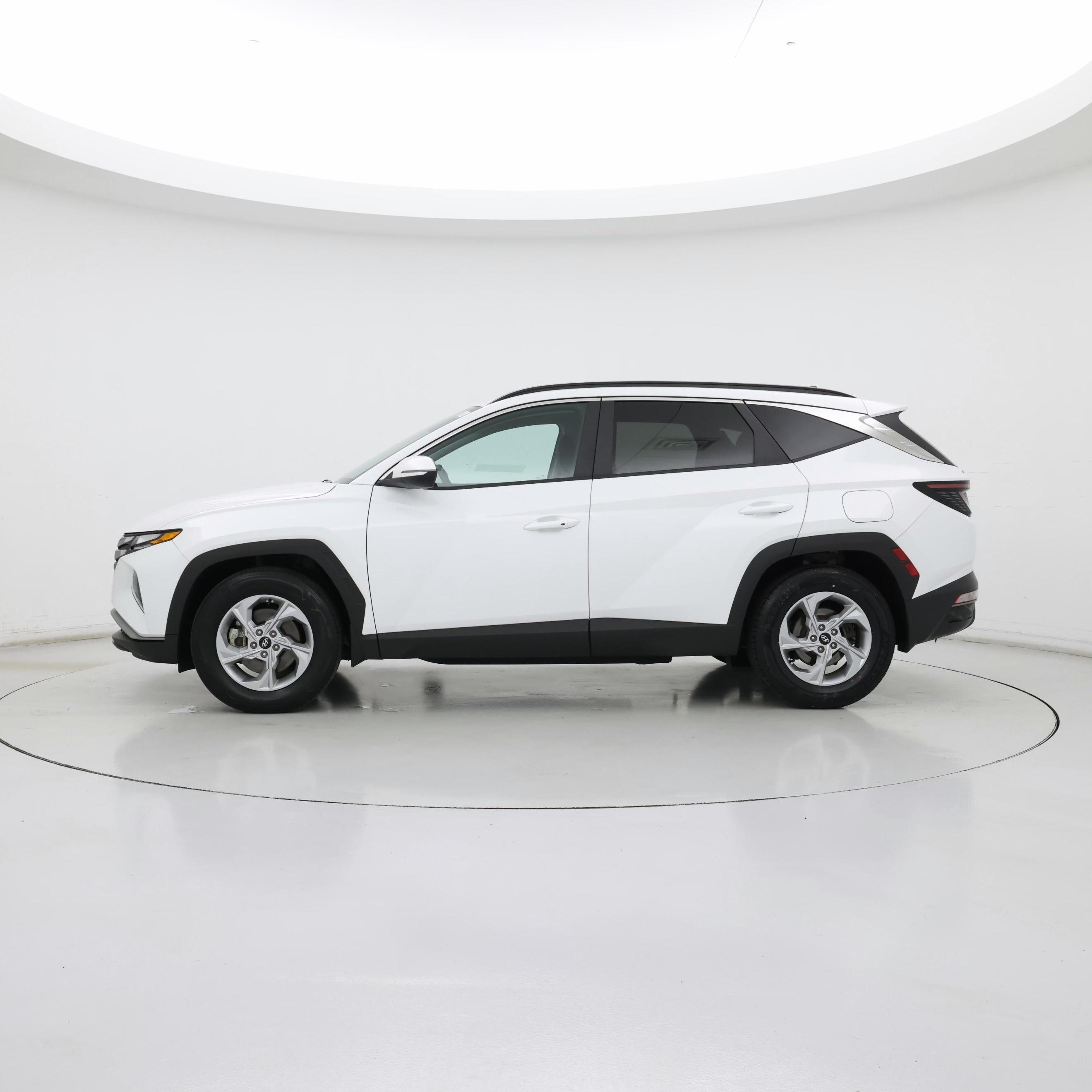 Thumbnail: 2022 Hyundai Tucson - 3
