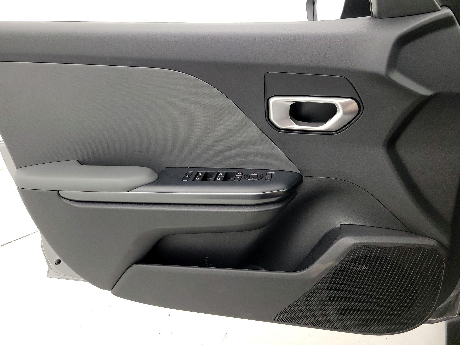 Thumbnail: 2025 Kia K4 - 12