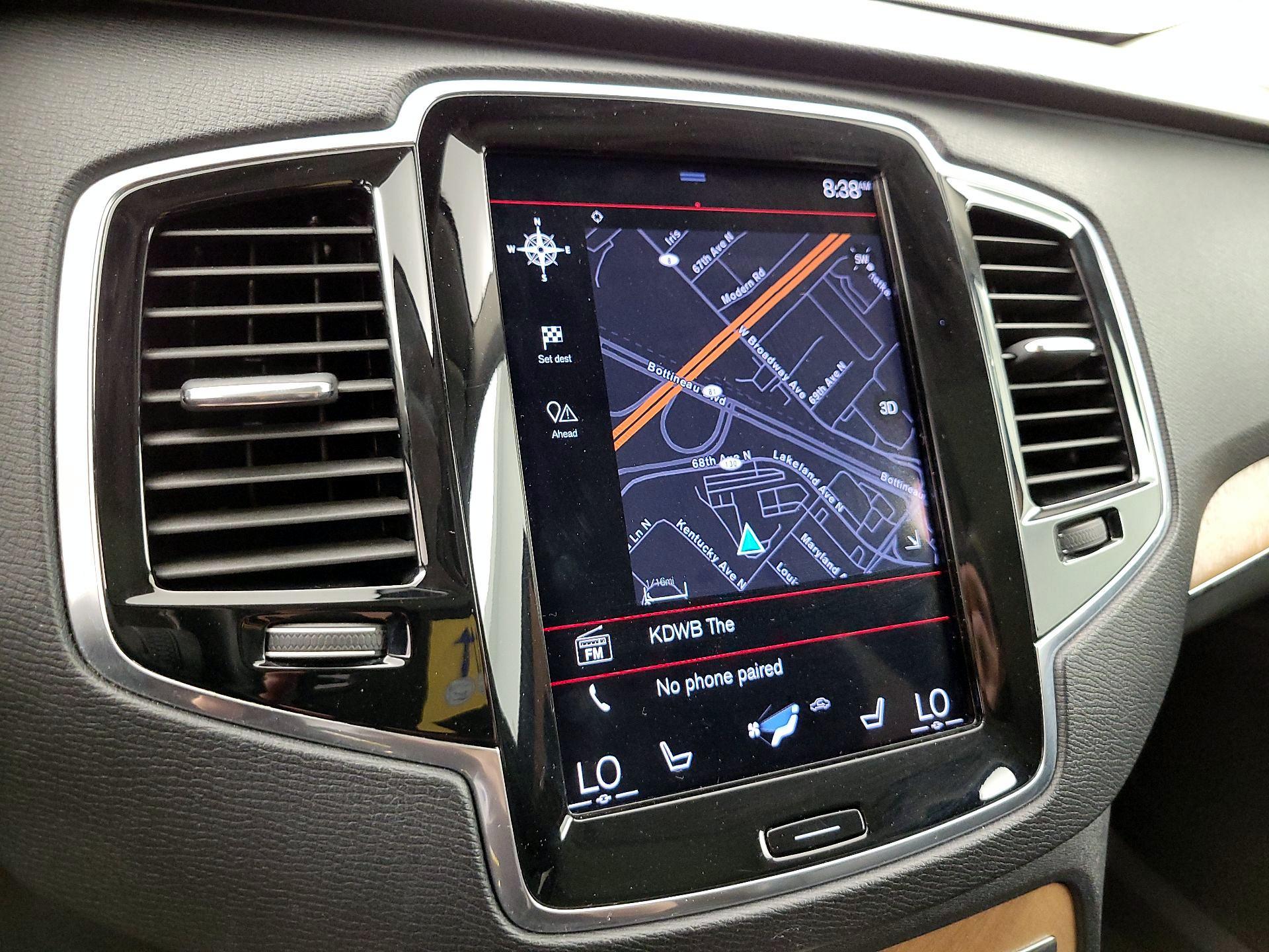 Thumbnail: 2022 Volvo XC90 - 14