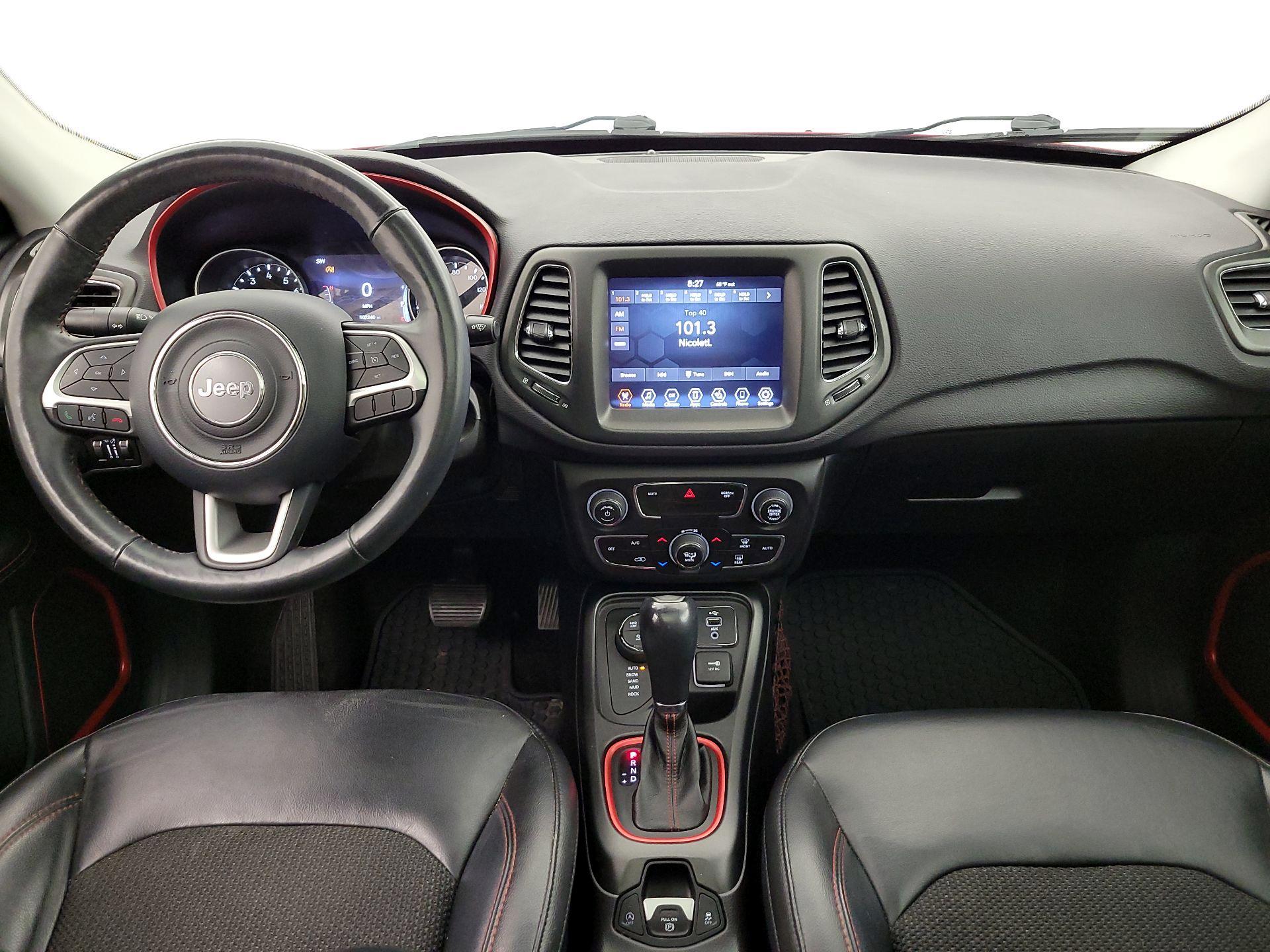 Thumbnail: 2018 Jeep Compass - 9