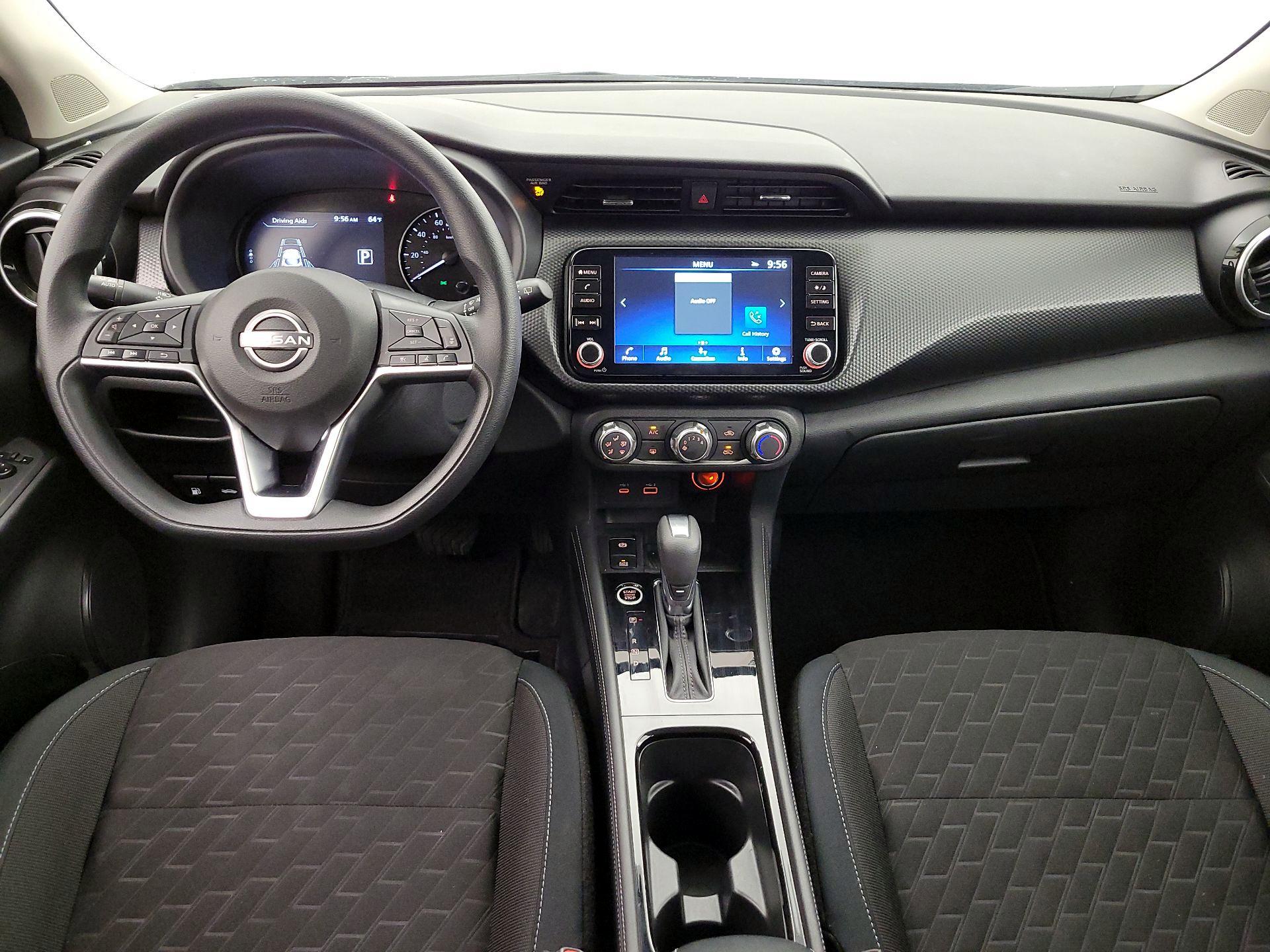 Thumbnail: 2024 Nissan Kicks - 9