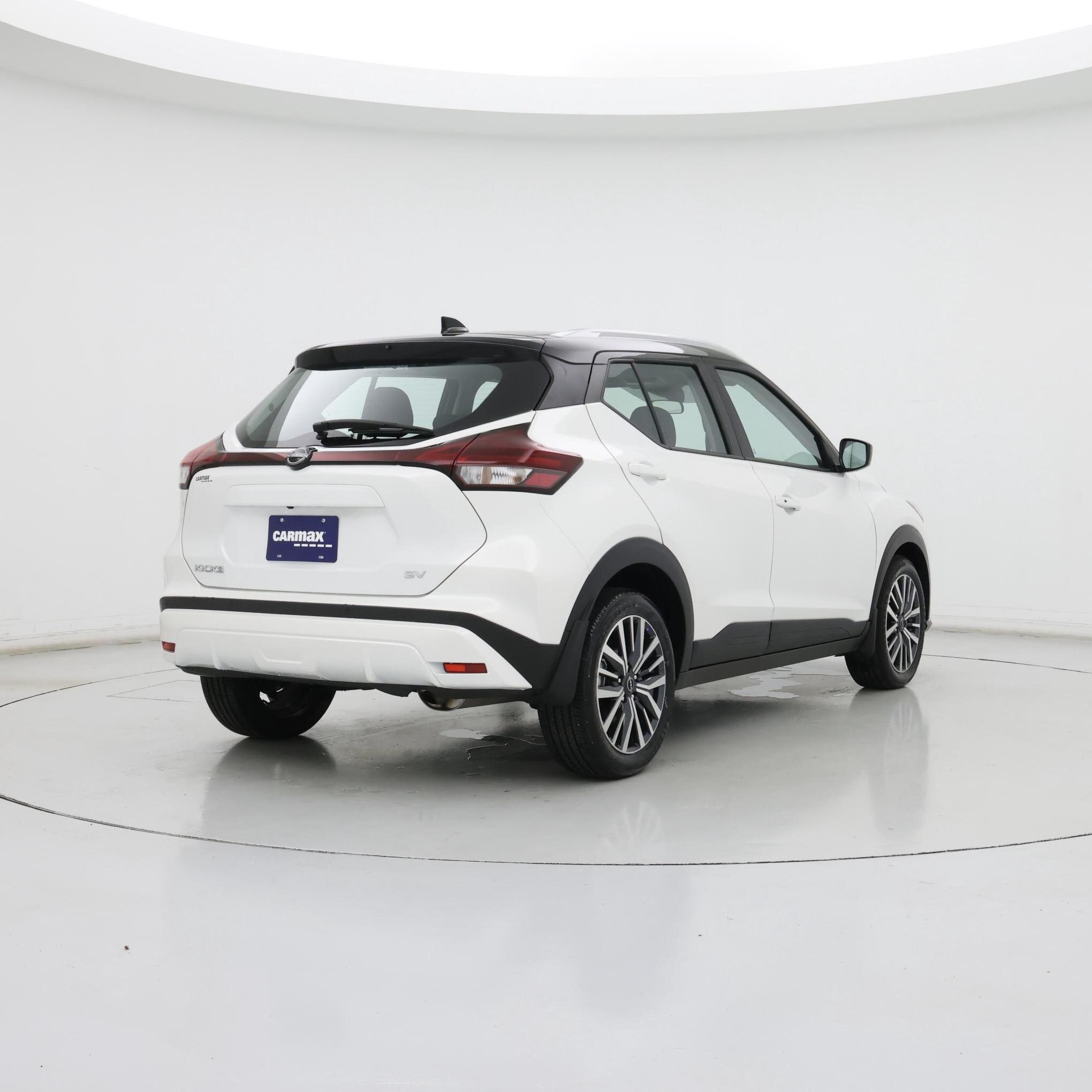 Thumbnail: 2024 Nissan Kicks - 8