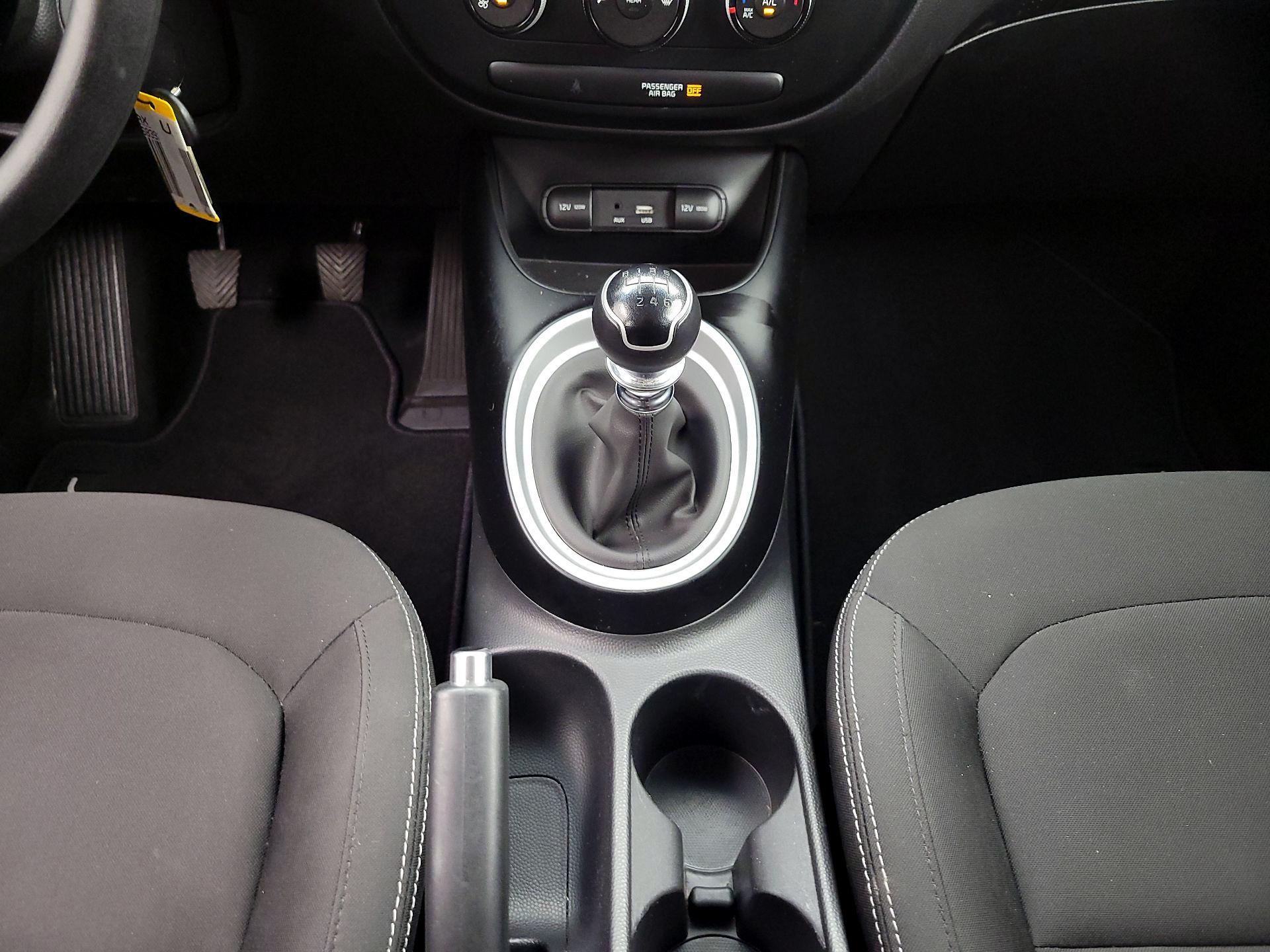 Thumbnail: 2019 Kia Soul - 17