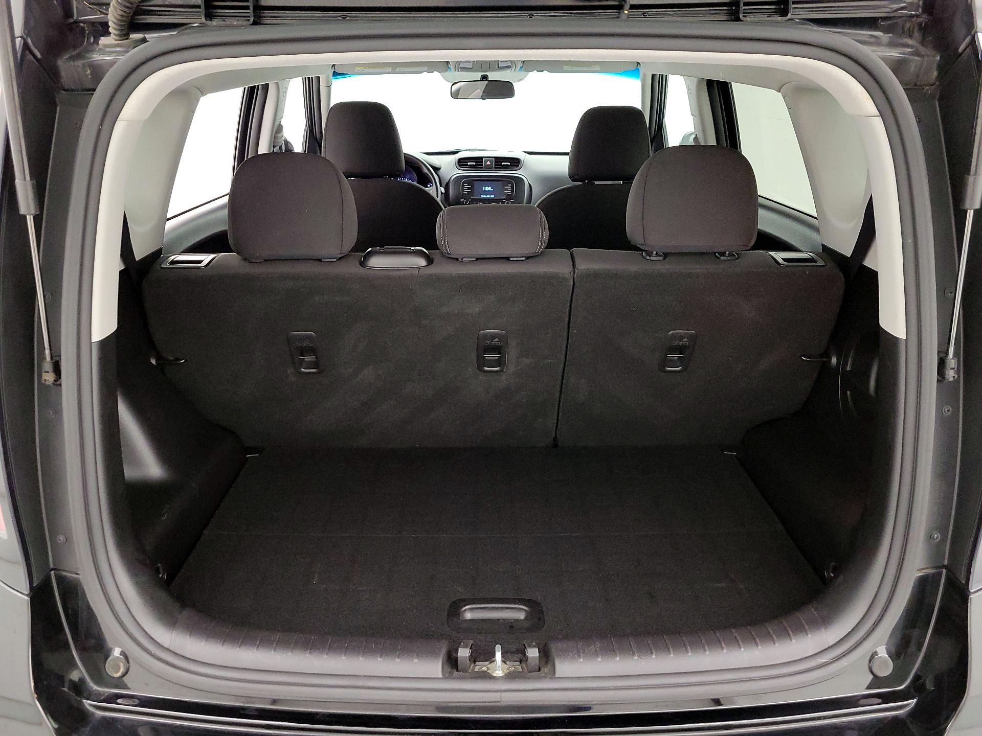 Thumbnail: 2019 Kia Soul - 20