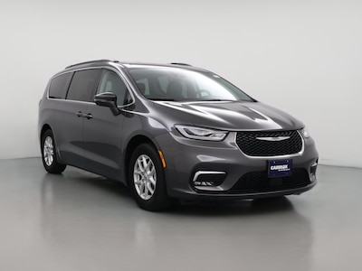 Gray 2022 Chrysler Pacifica Touring L