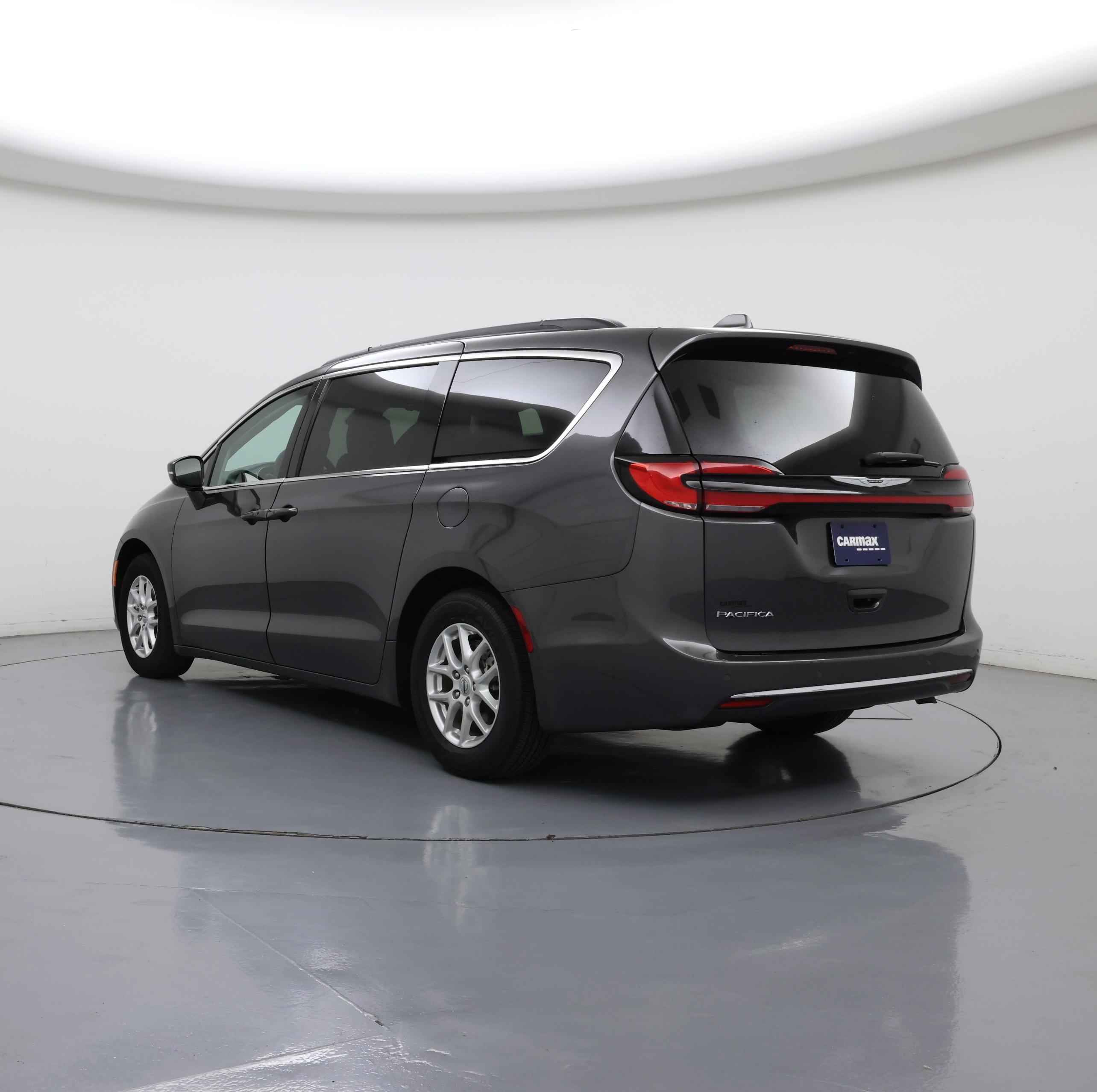 Thumbnail: 2022 Chrysler Pacifica - 2