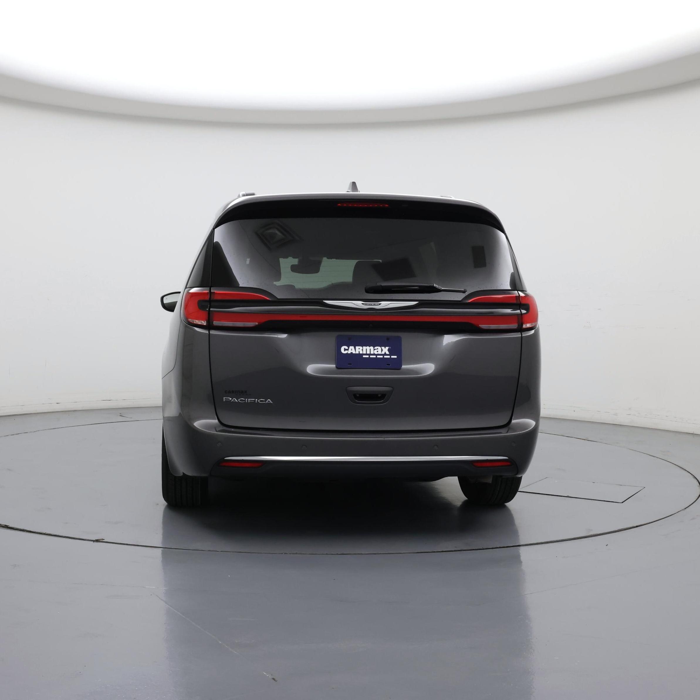 Thumbnail: 2022 Chrysler Pacifica - 6