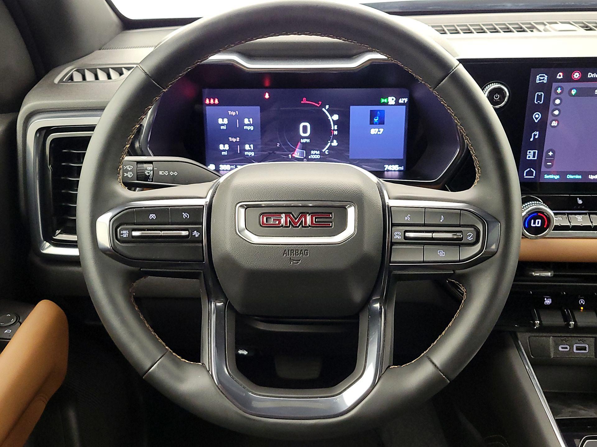 Thumbnail: 2024 GMC Canyon - 10