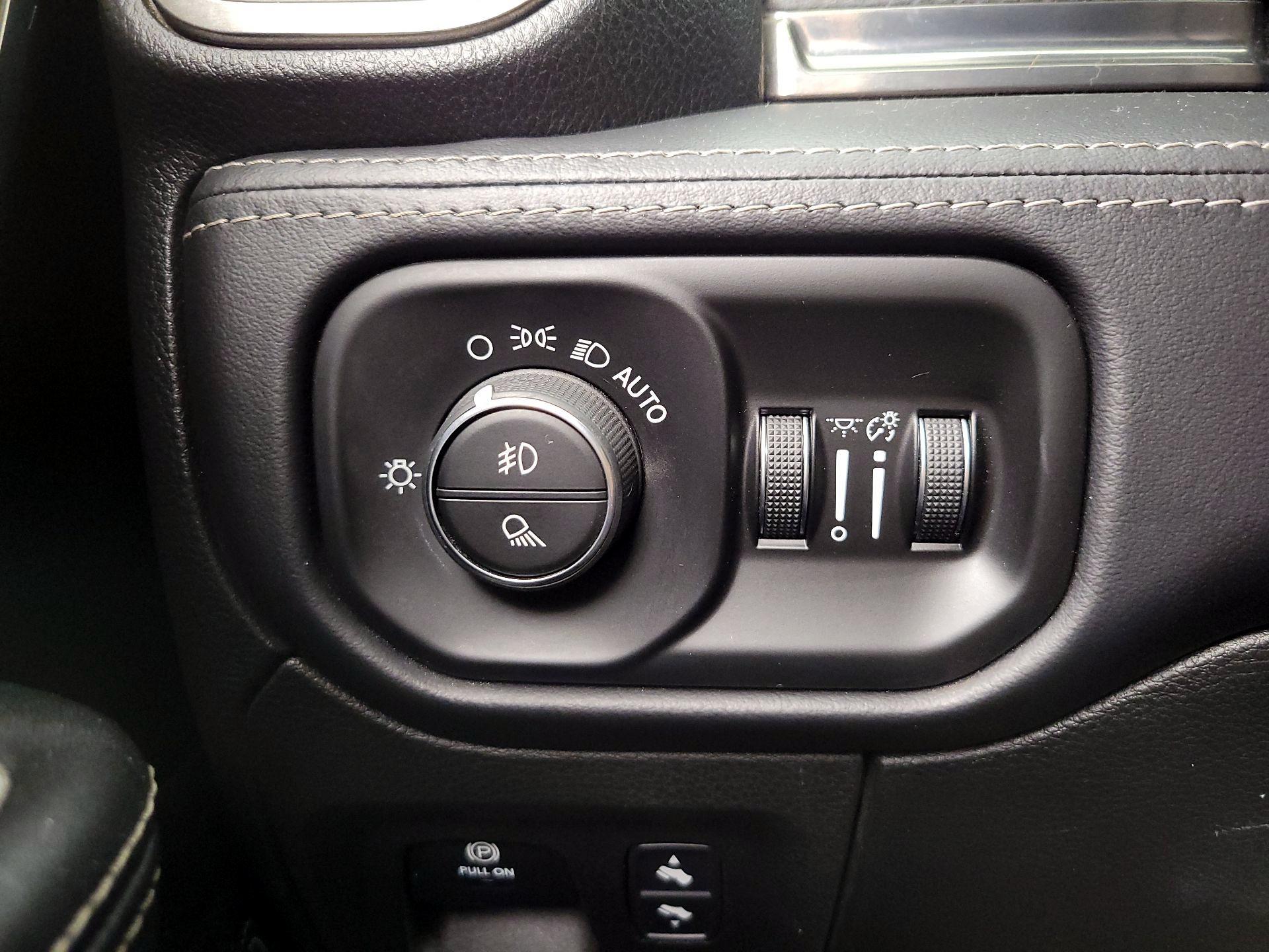 Thumbnail: 2021 RAM 1500 - 13