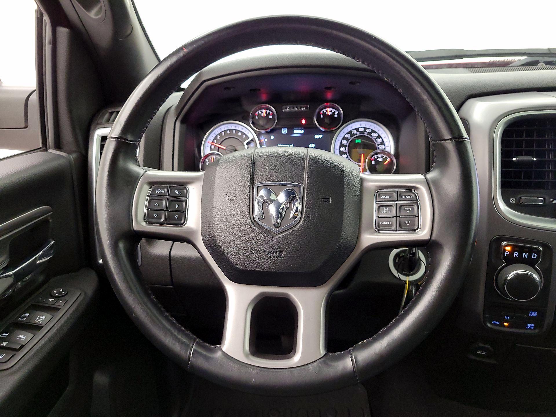 Thumbnail: 2022 RAM 1500 Classic - 10
