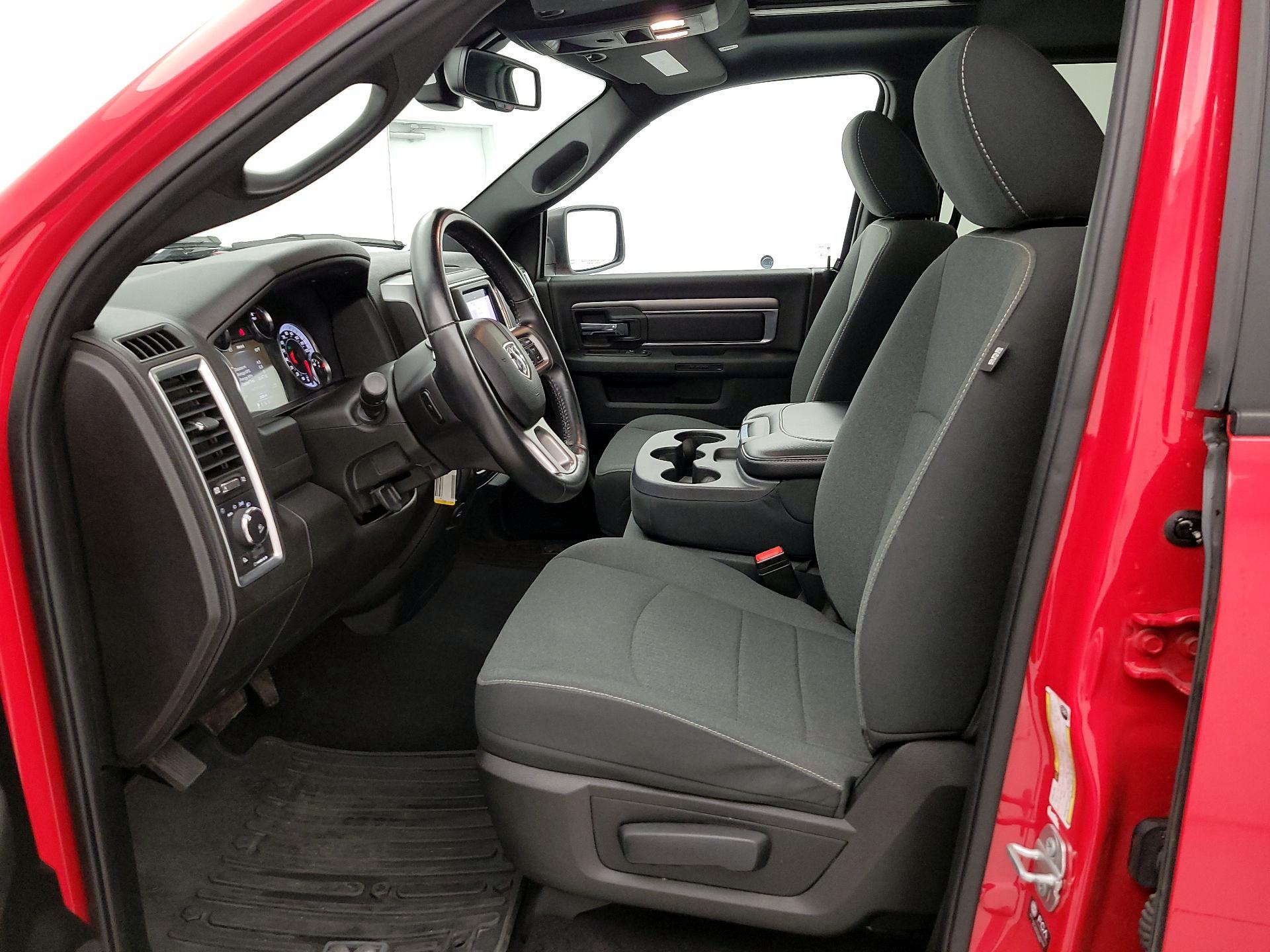 Thumbnail: 2022 RAM 1500 Classic - 11