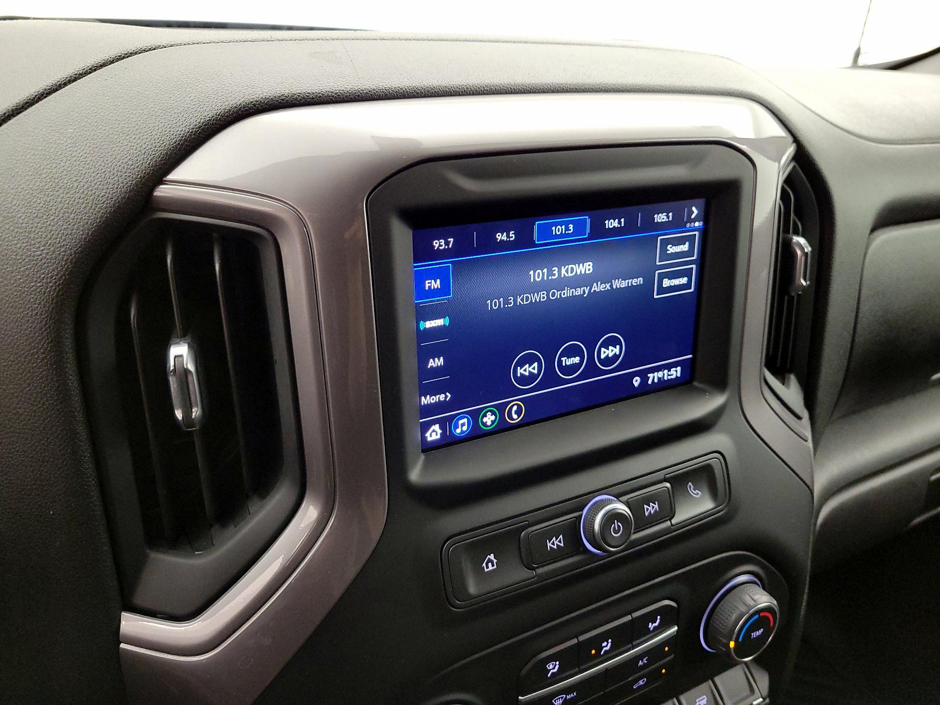 Thumbnail: 2022 Chevrolet Silverado 1500 - 16